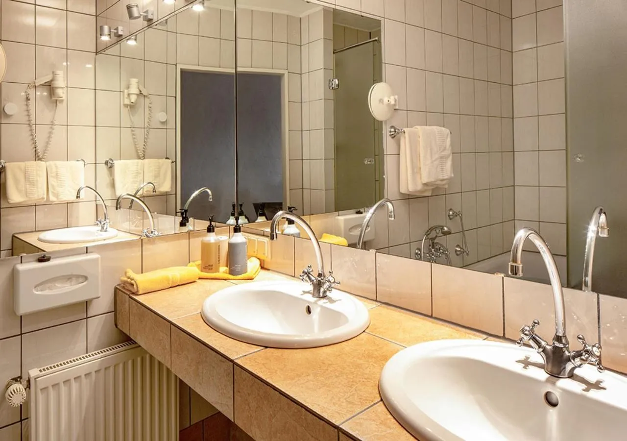 Bathroom in Hotel Land Gut Höhne