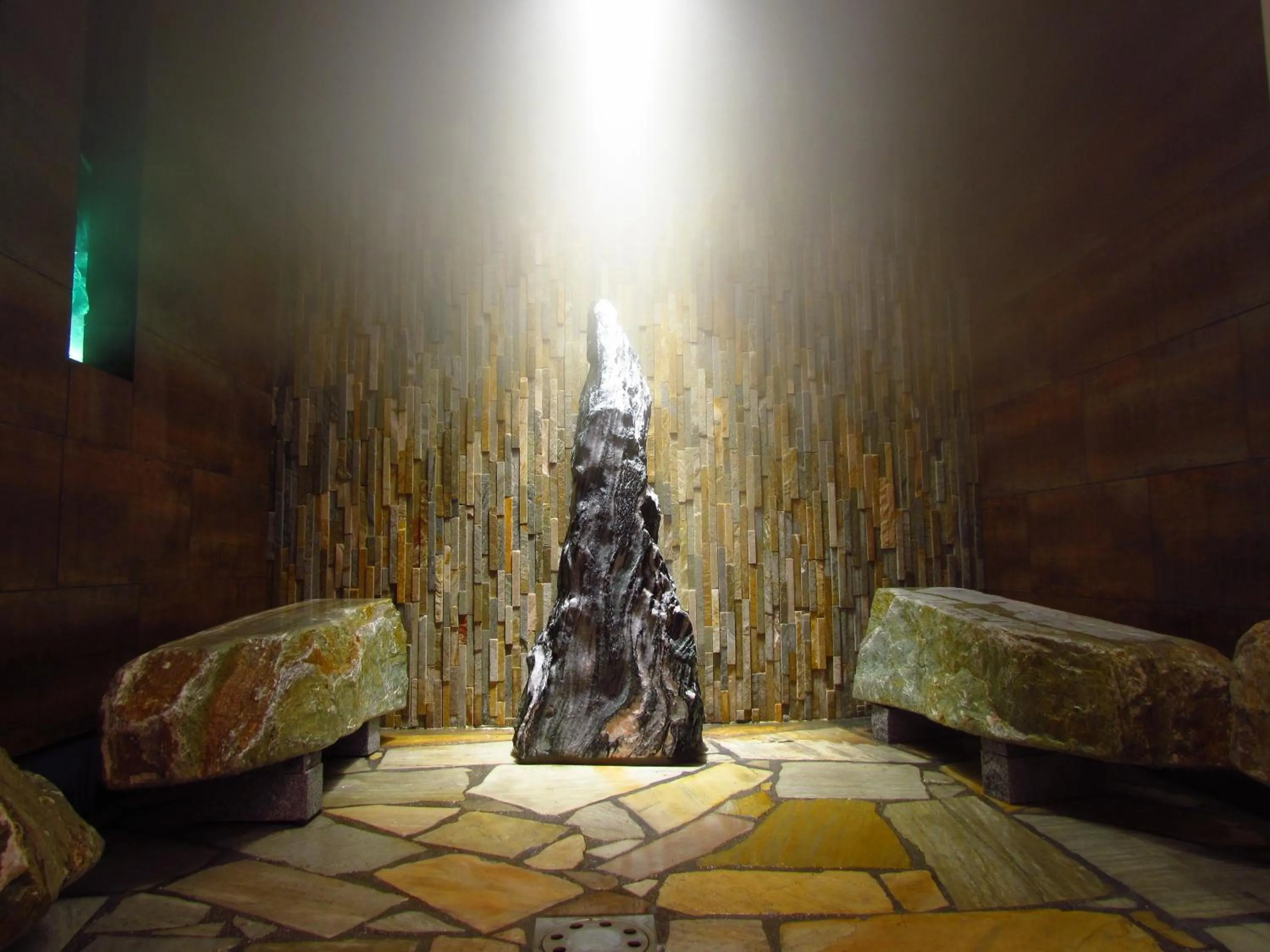 Spa and wellness centre/facilities in Hotel Land Gut Höhne