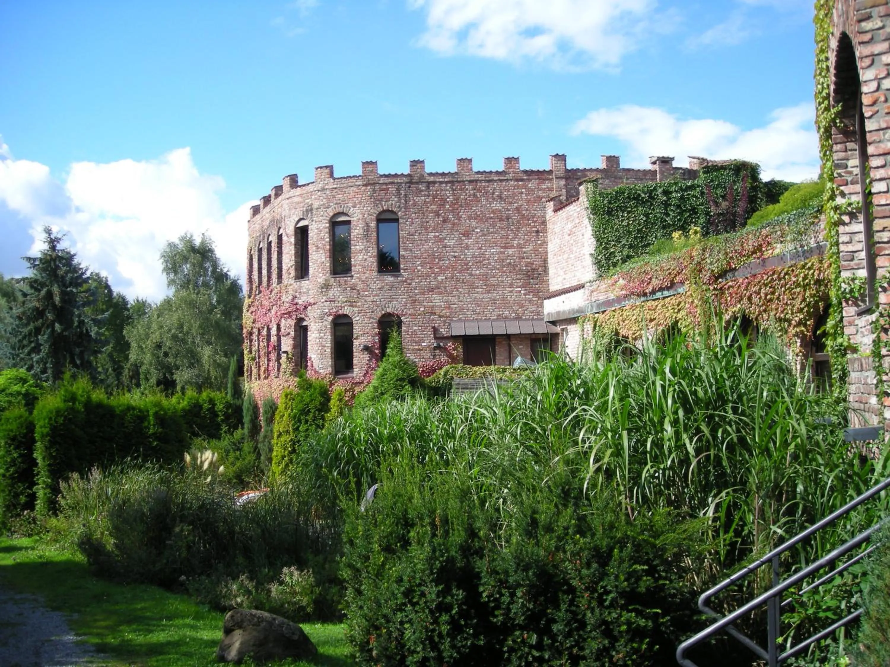 Facade/entrance in Hotel Land Gut Höhne