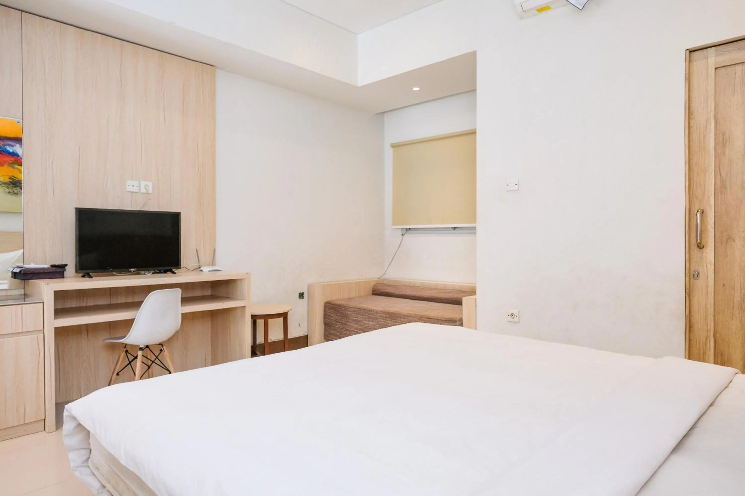 Bedroom, Bed in Lega Legi Town House Seminyak by The Lavana