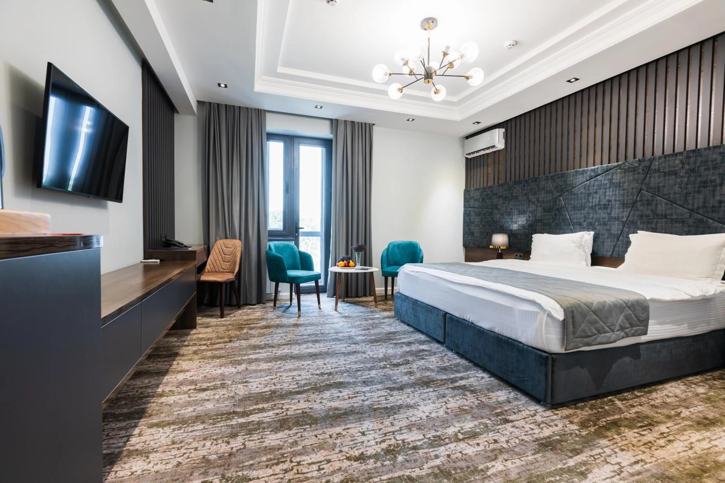 Photo of the whole room, Bed in Roadside by Khorrot