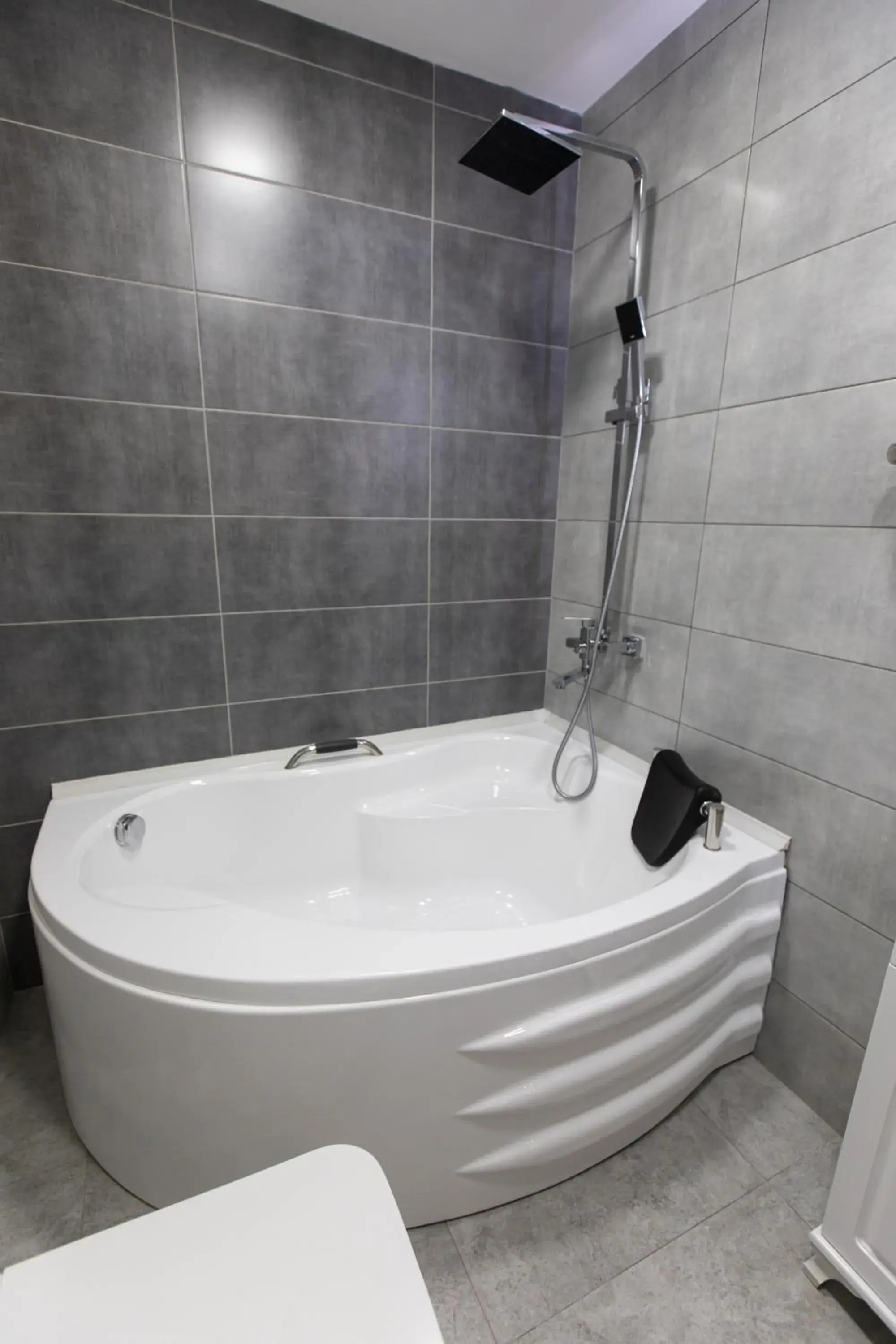 Bathroom in Roadside by Khorrot Bathroom in Roadside by Khorrot