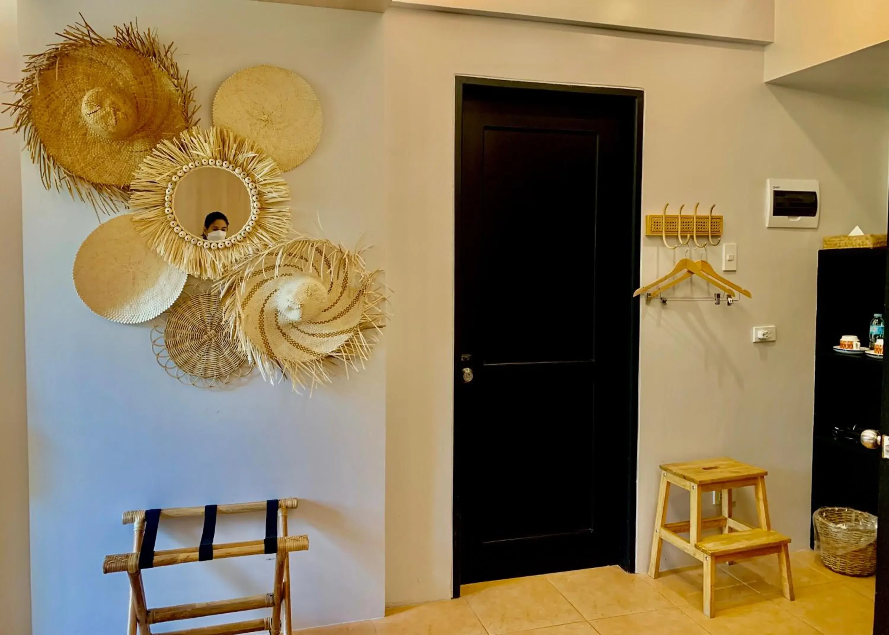 Bedroom in The Henry Resort Taramindu Laiya Bedroom in The Henry Resort Taramindu Laiya