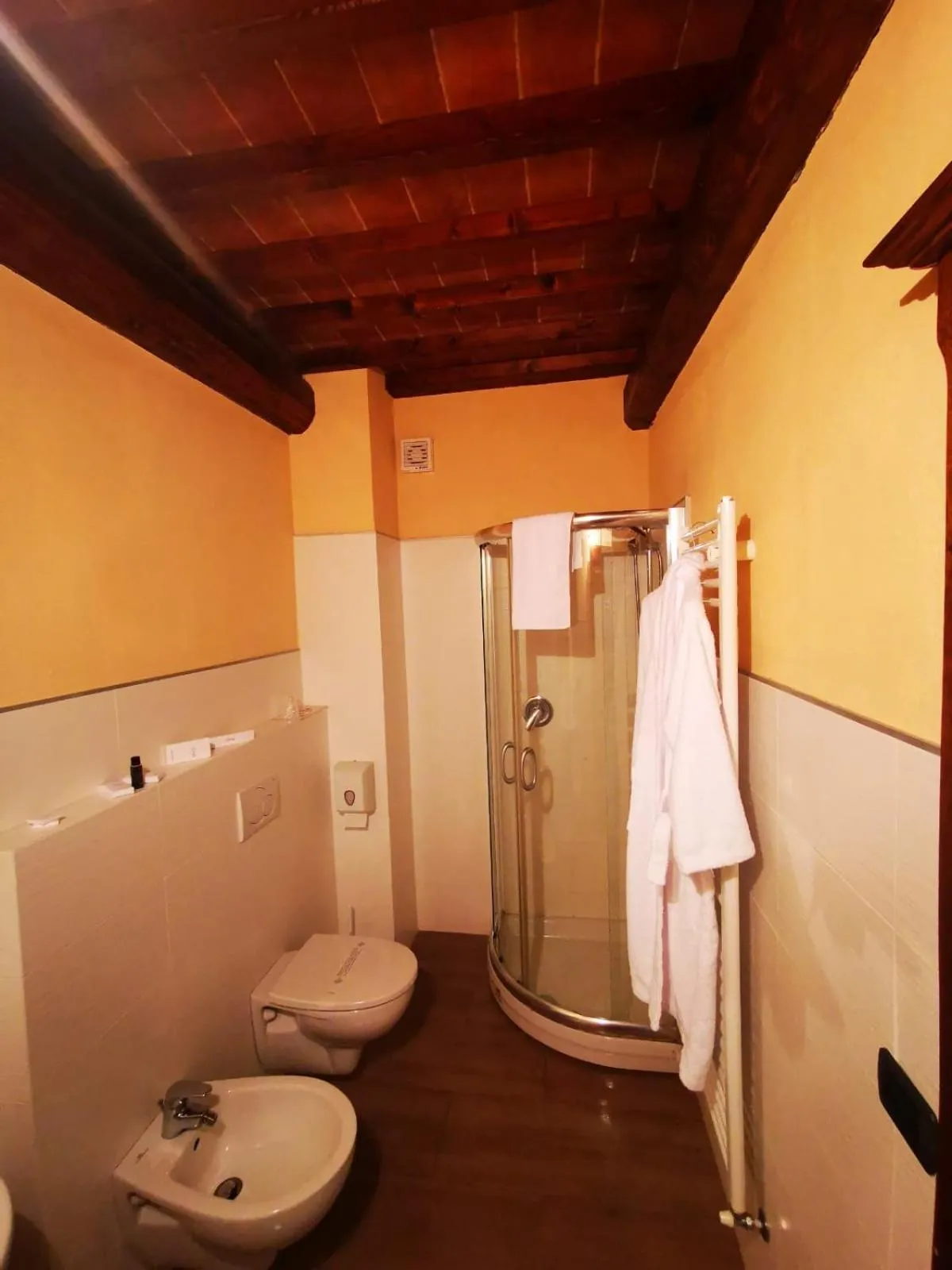 Bathroom in Relais La Leopolda
