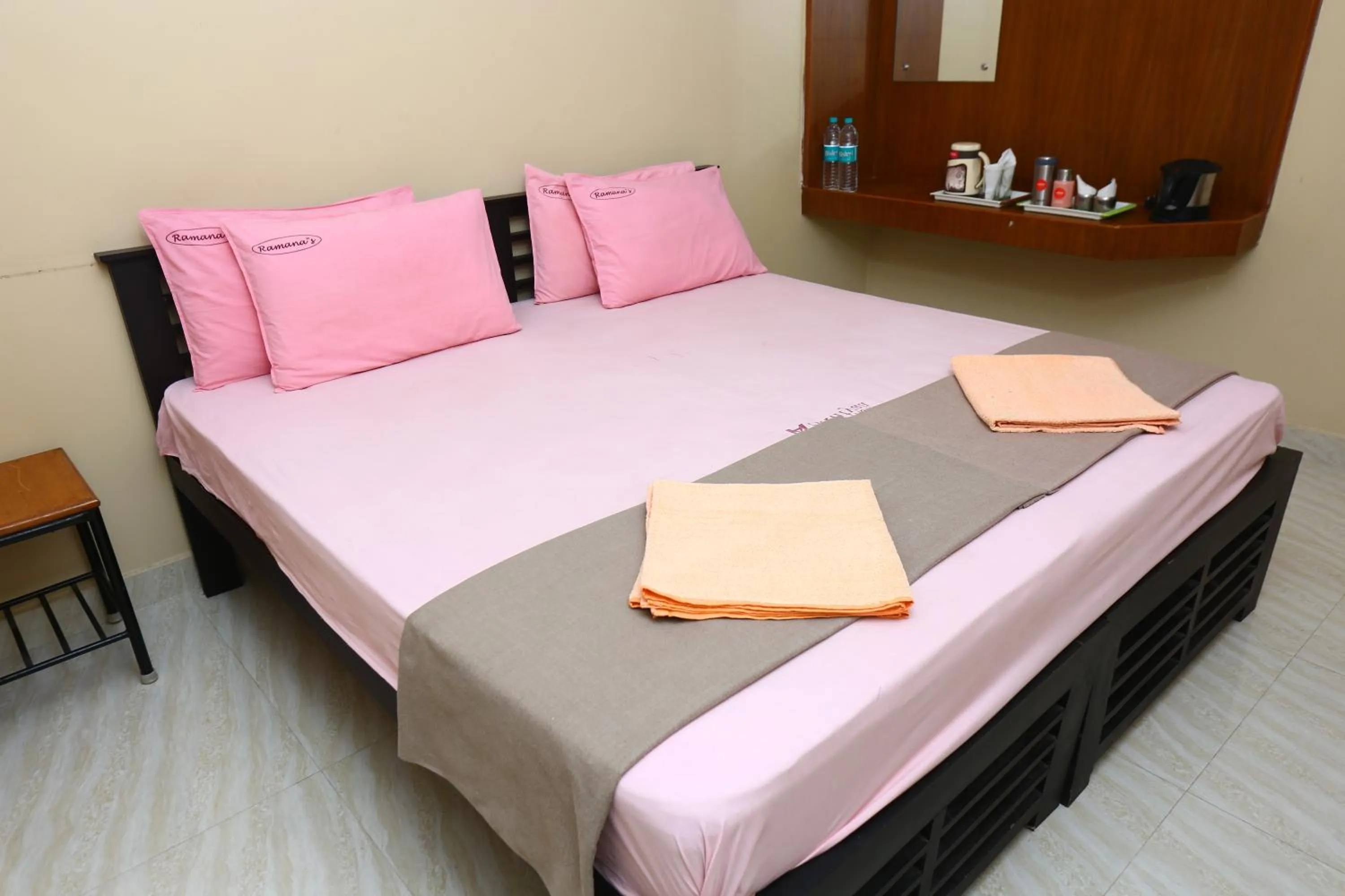 Bed in Ramana's Home Stay-Near Railway Station and Bus Stand