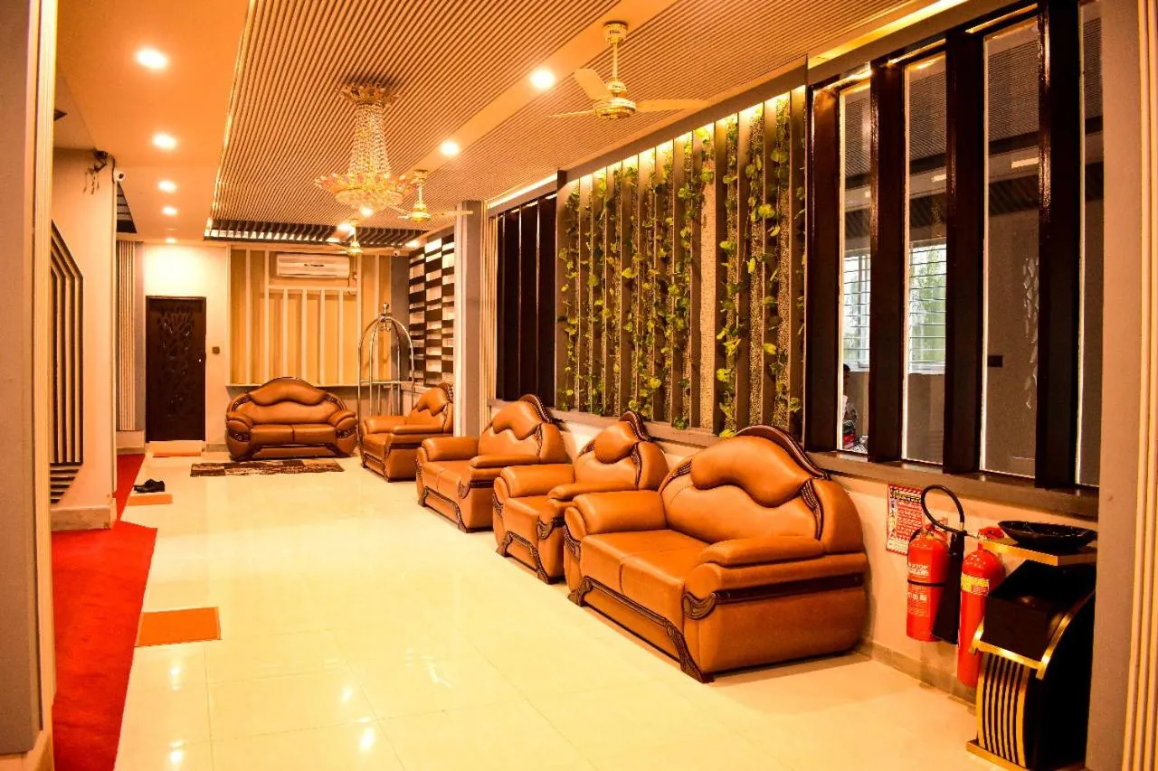 The Grand Mafi Hotel & Spa