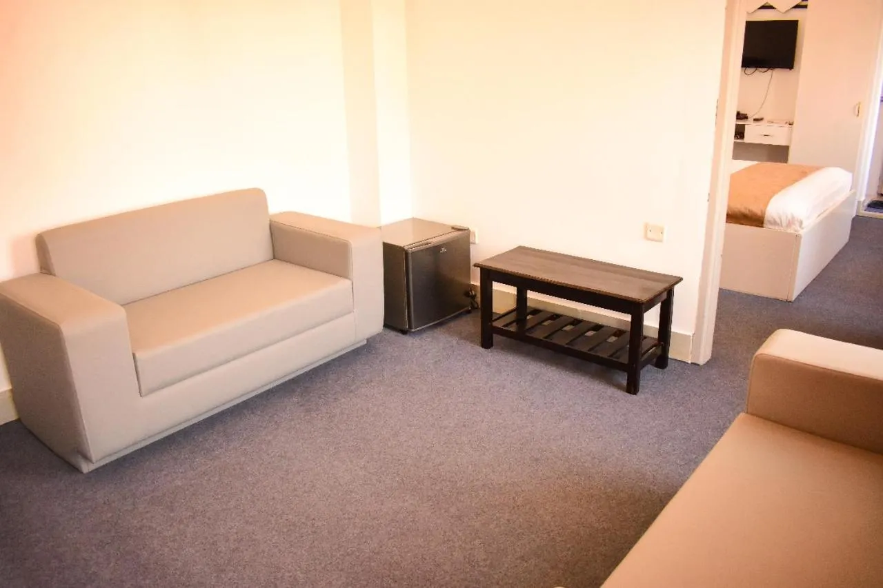 Living room in The Grand Mafi Hotel & Spa