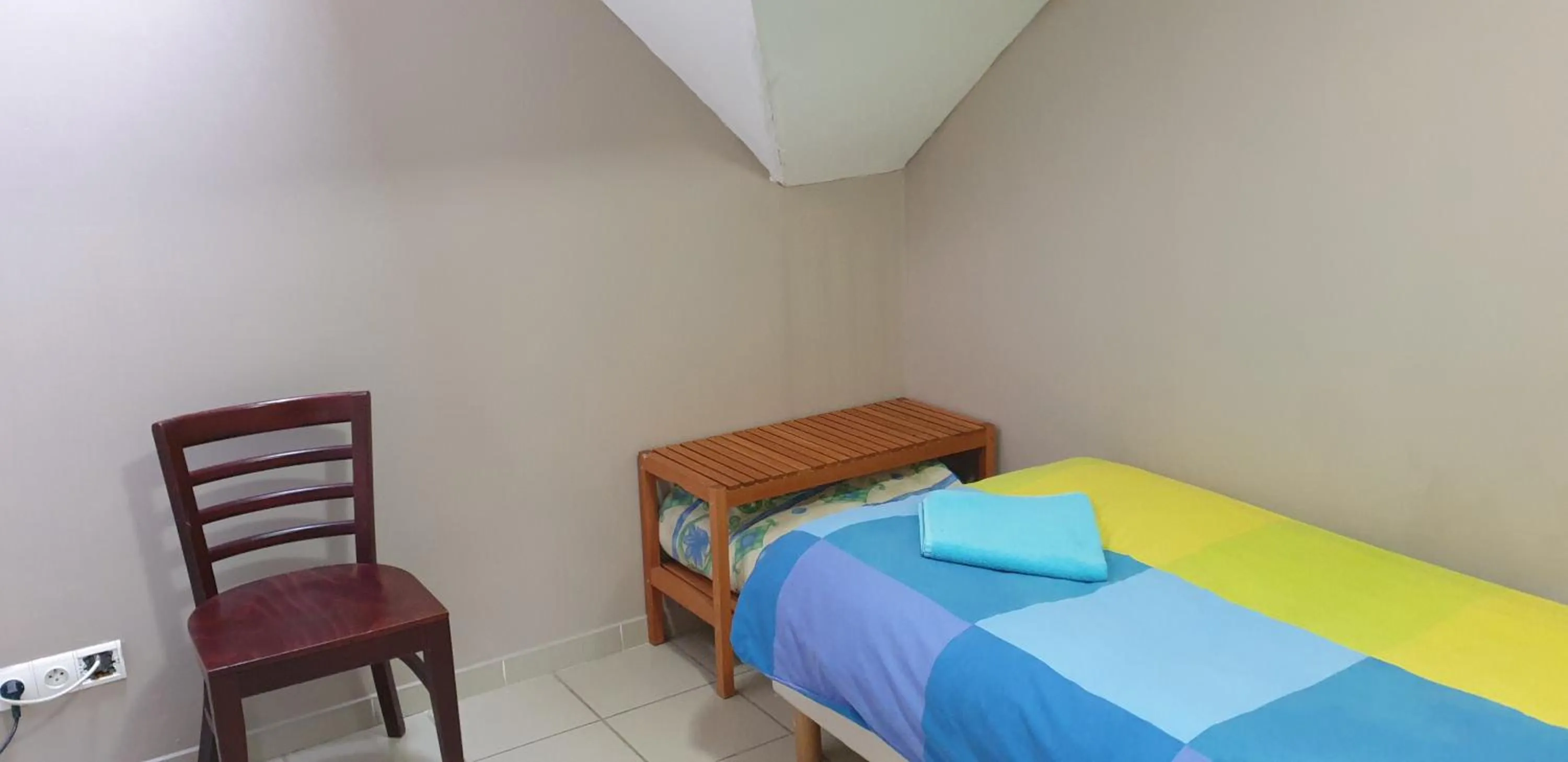 Photo of the whole room, Bed in Presqu'île de Chooz