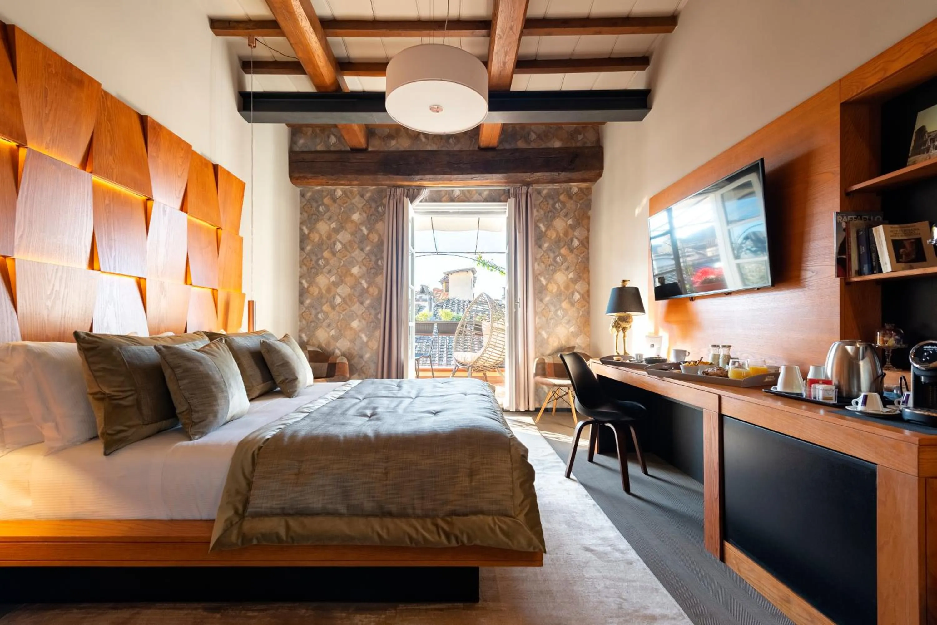 Photo of the whole room, Bed in Ara di Marte Suites