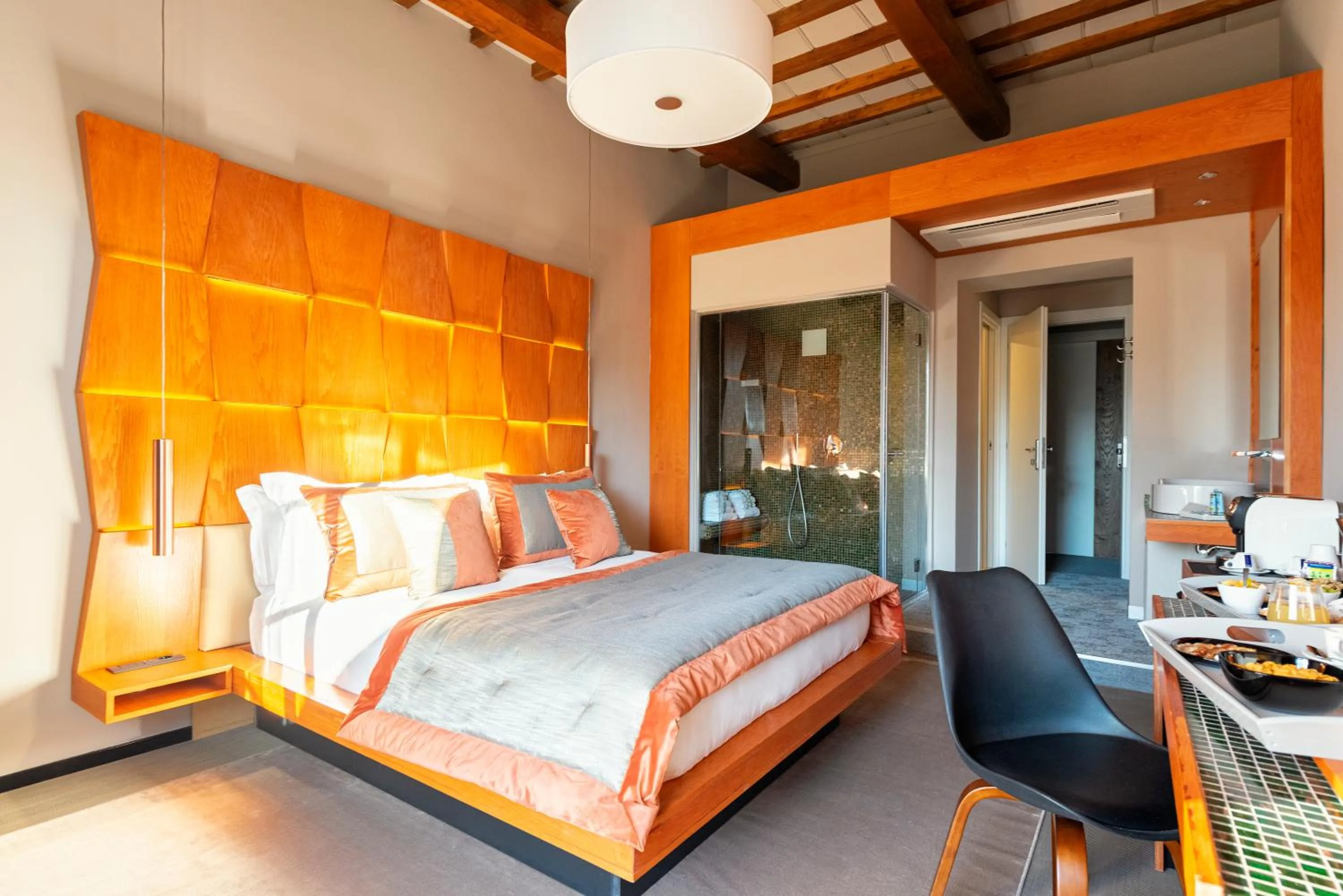 Photo of the whole room, Bed in Ara di Marte Suites