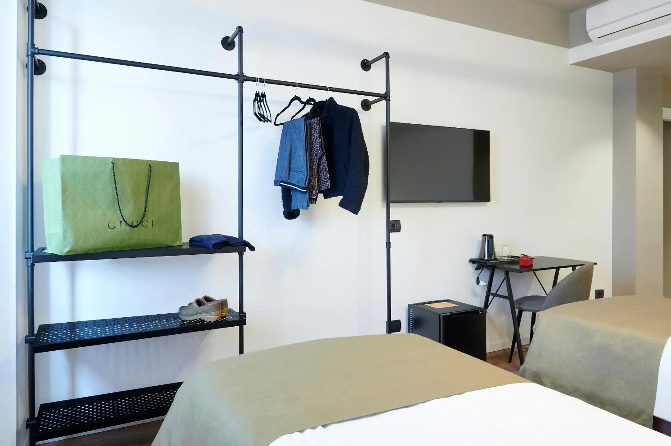 TV and multimedia, Bed in STAR RIBBON TV and multimedia, Bed in STAR RIBBON