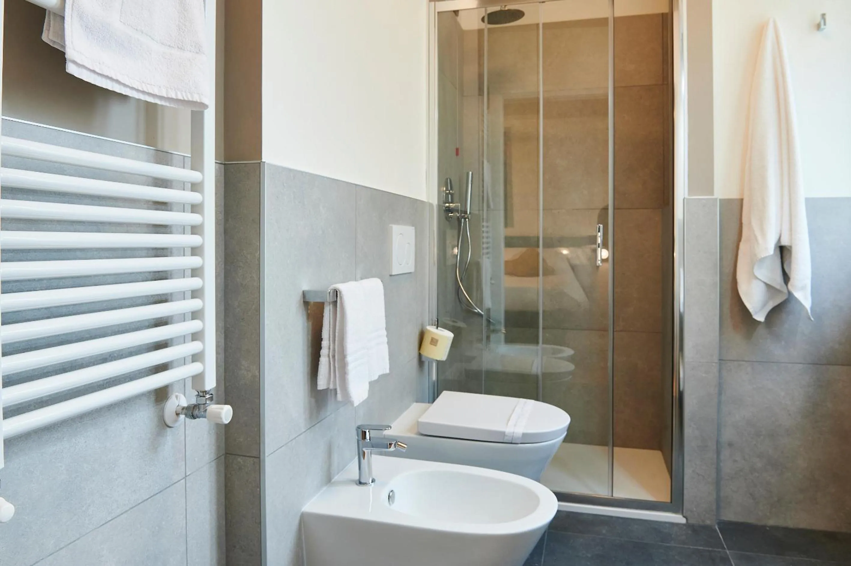 Bathroom in STAR RIBBON