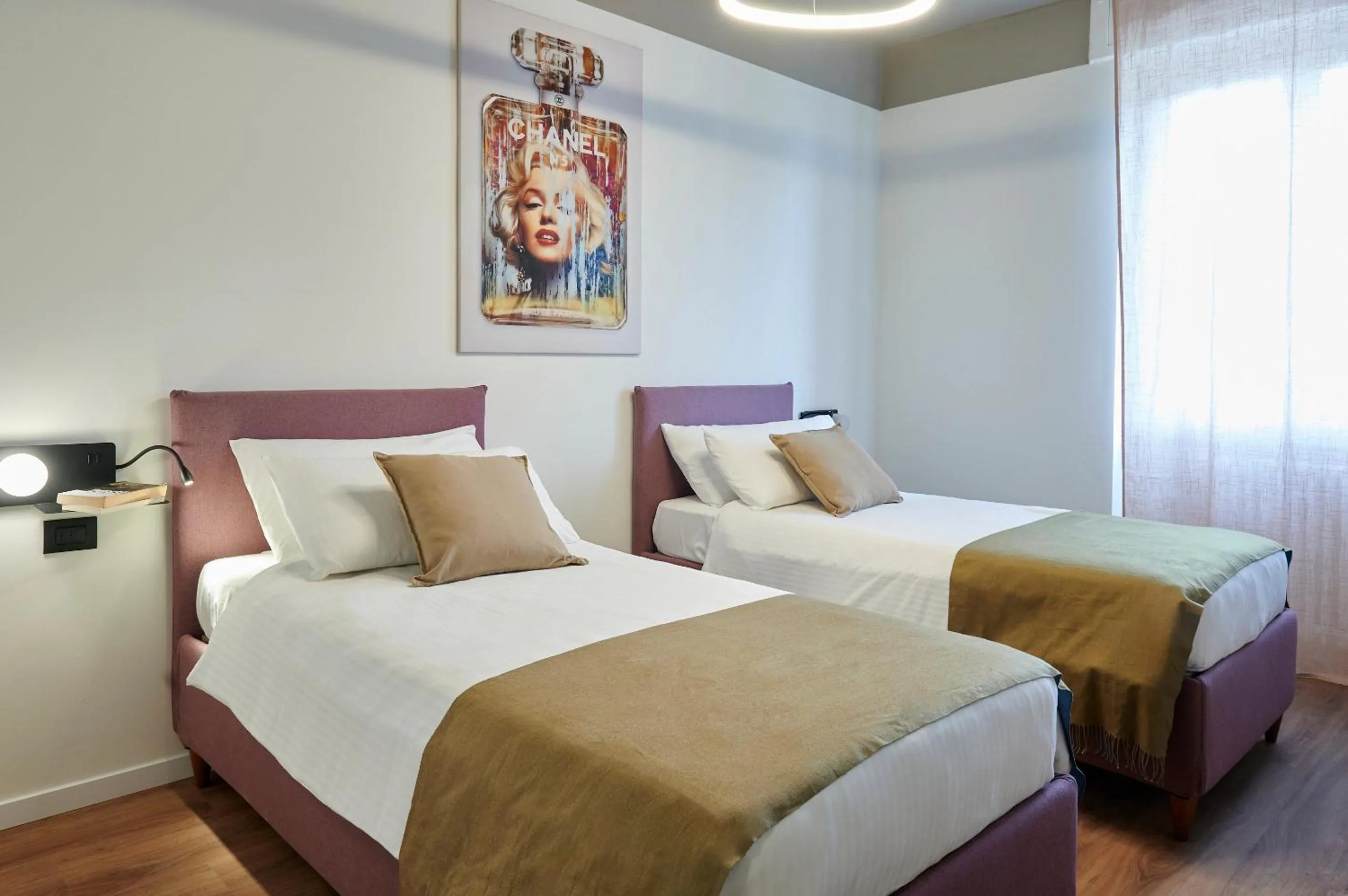 Photo of the whole room, Bed in STAR RIBBON