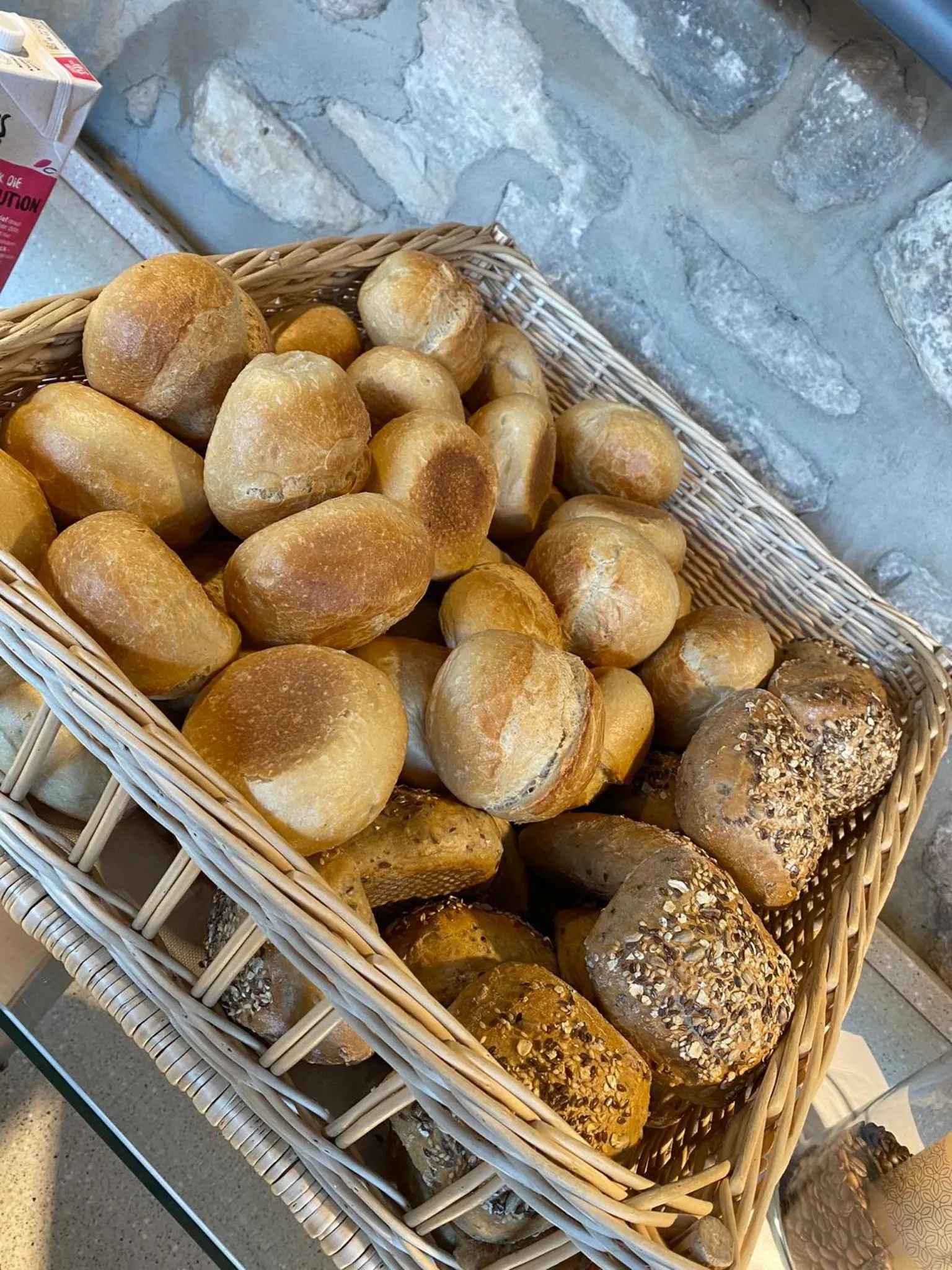 Breakfast in Burg Bodenstein
