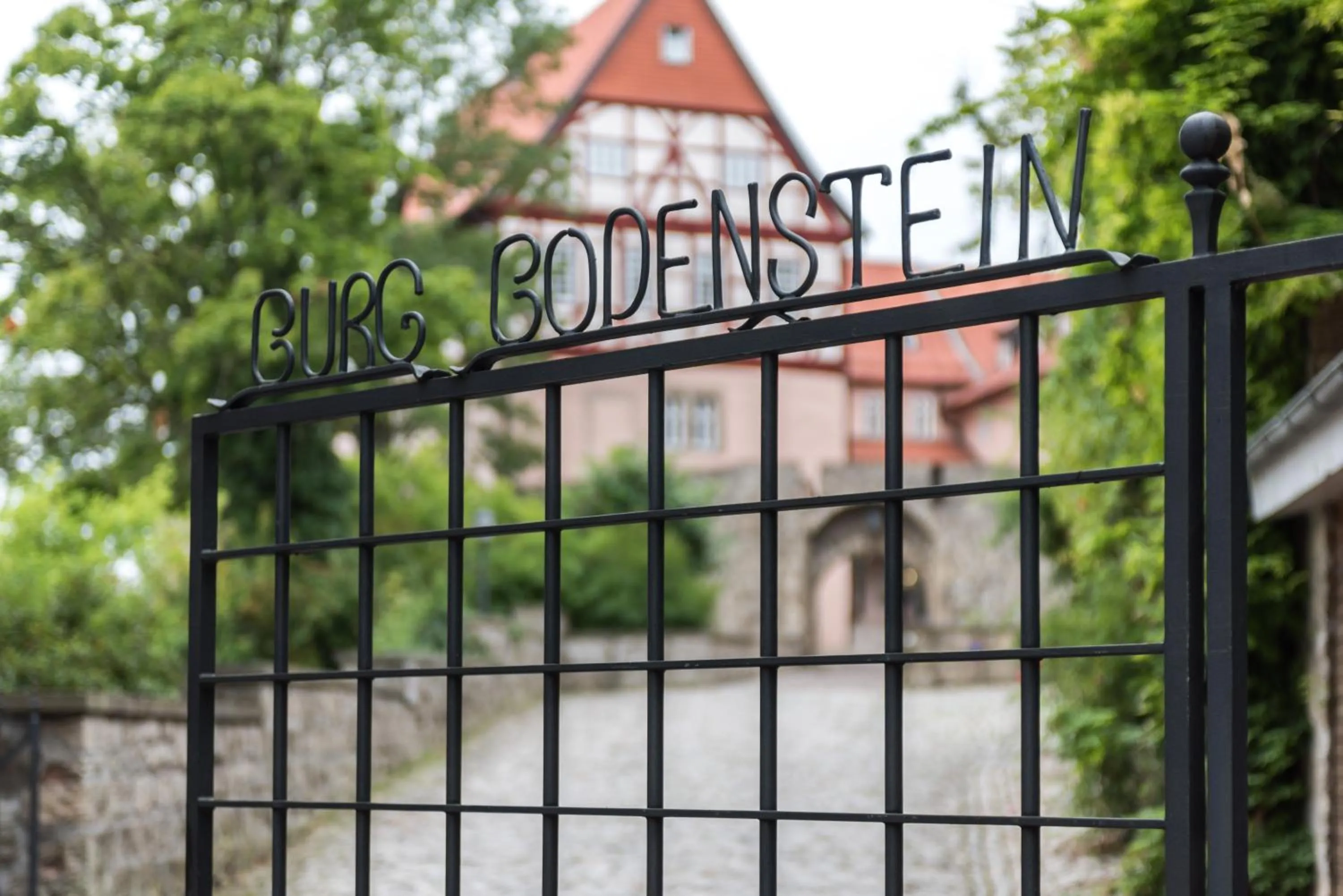 Property building in Burg Bodenstein