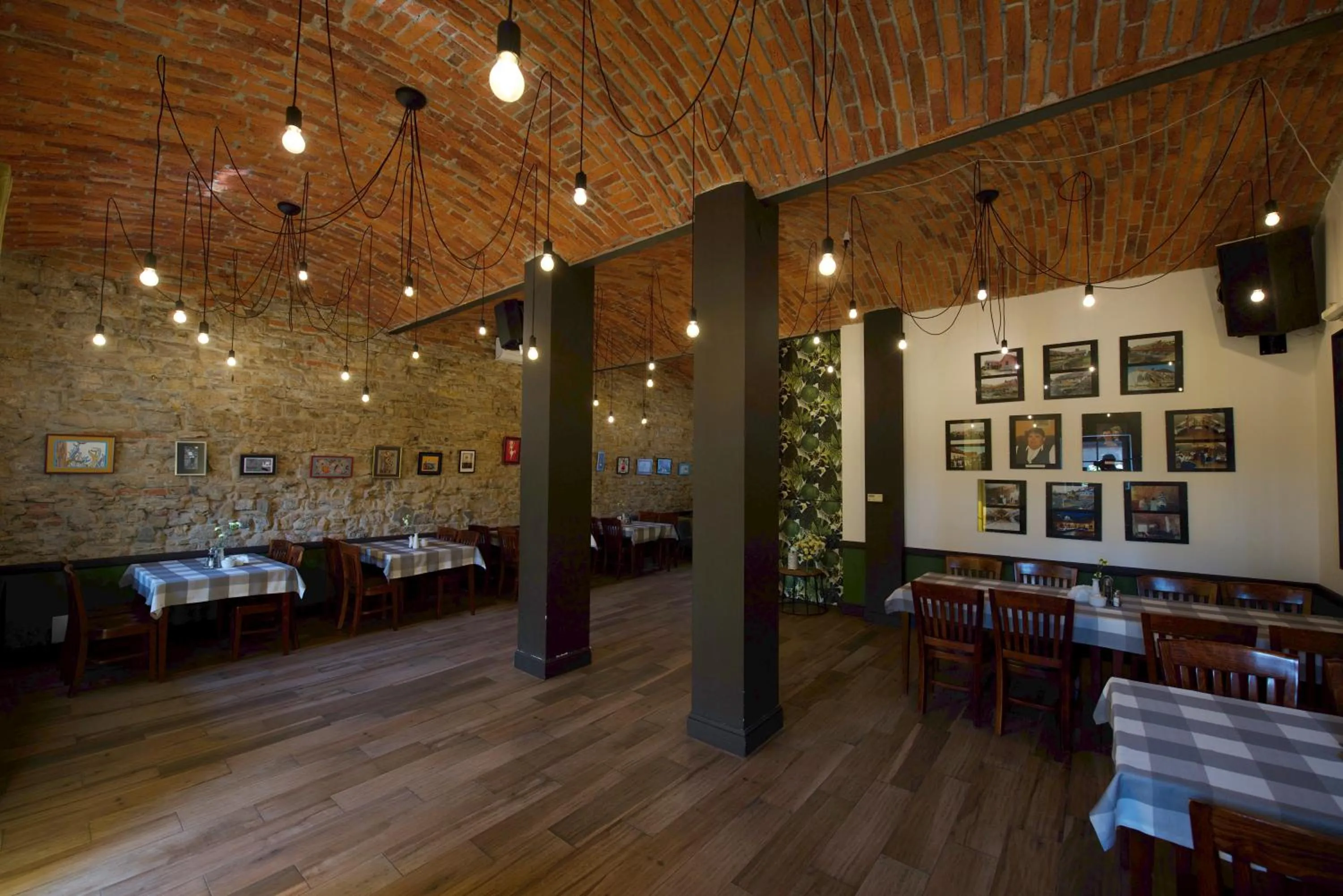 Restaurant/places to eat in Pokoje Gościnne u Klimosza