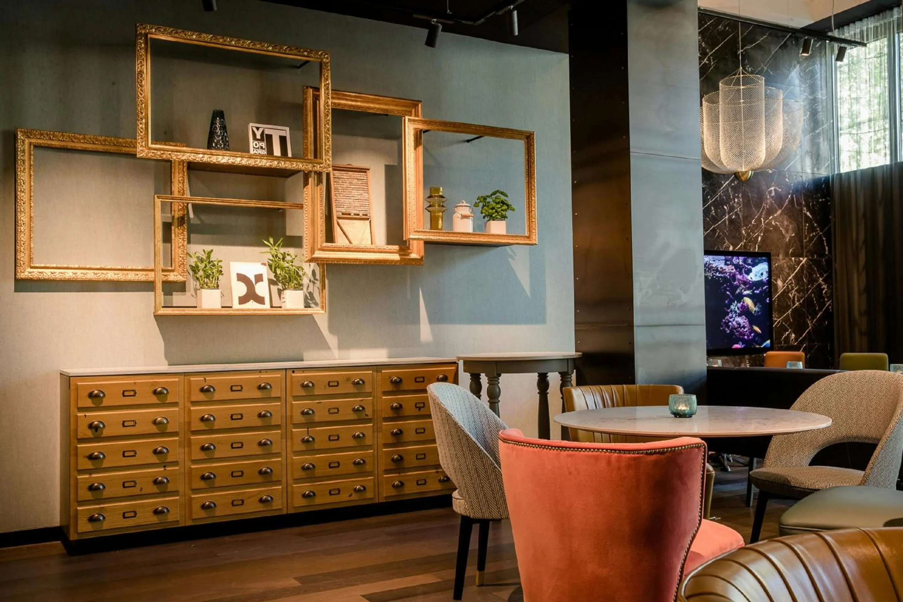Lounge or bar in Motel One Hannover-Oper