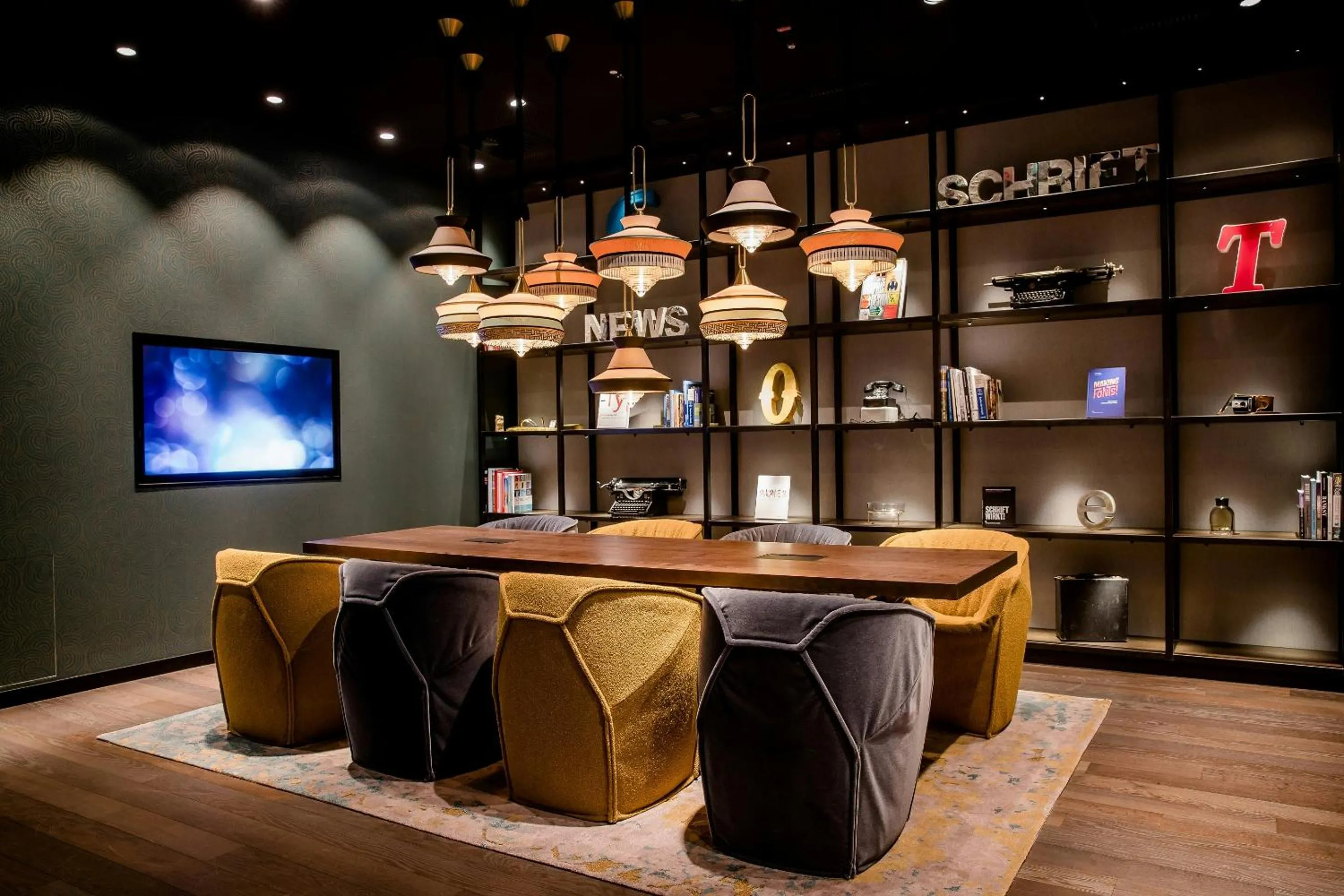 Lounge or bar in Motel One Hannover-Oper