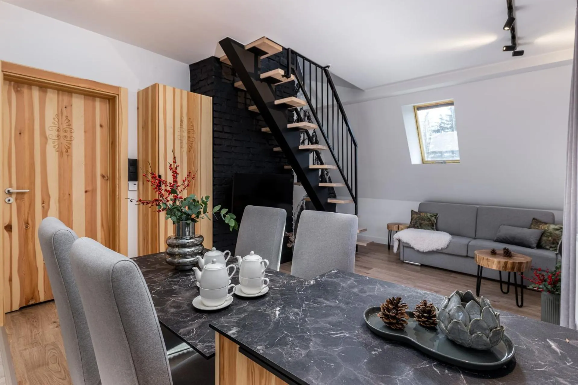 Villa 7 Apartments