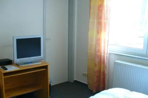 TV and multimedia, Bed in Hotel Ernst Ludwig