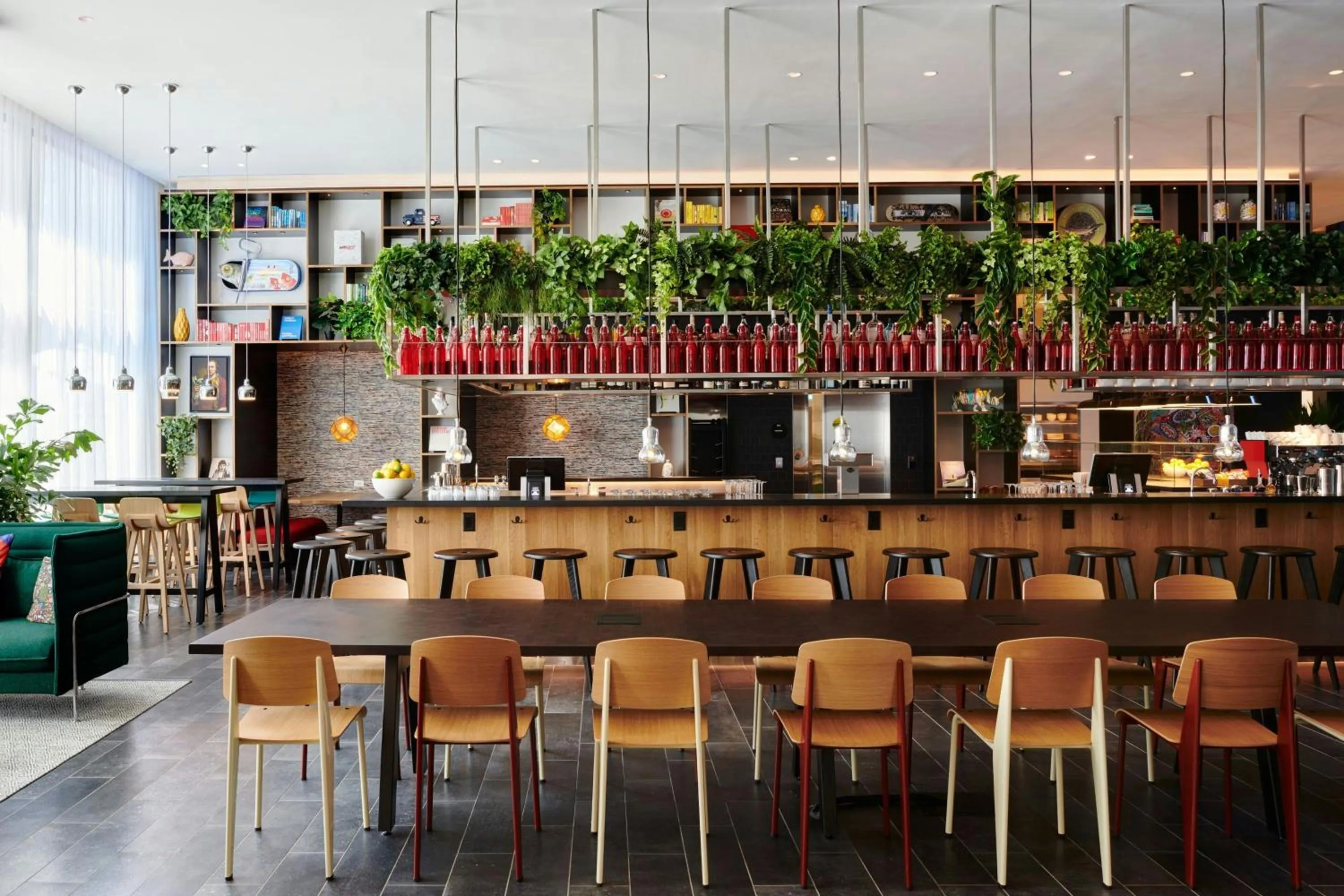 Restaurant/places to eat in citizenM Washington DC NoMa