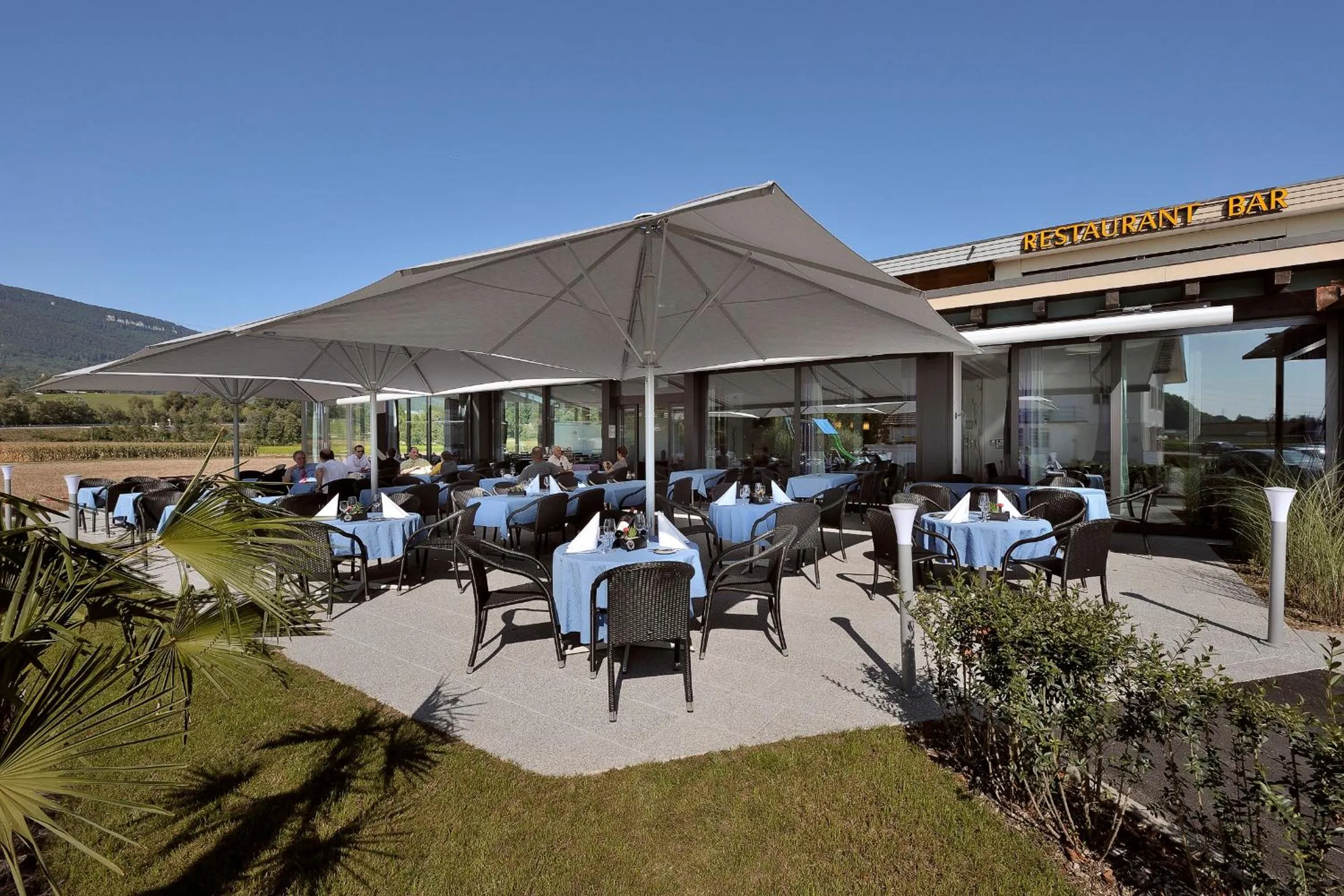 Restaurant/places to eat in Hotel Al Ponte