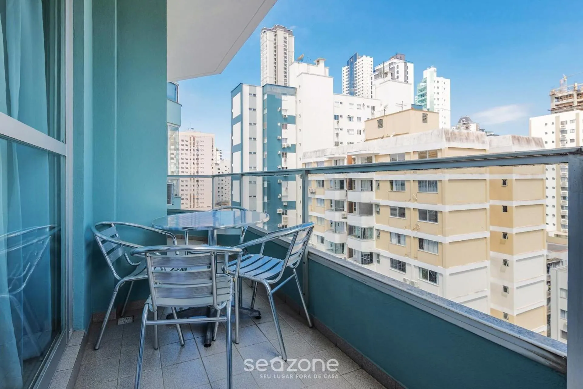 Apt with balcony 400m from the sea, view BC RFT505