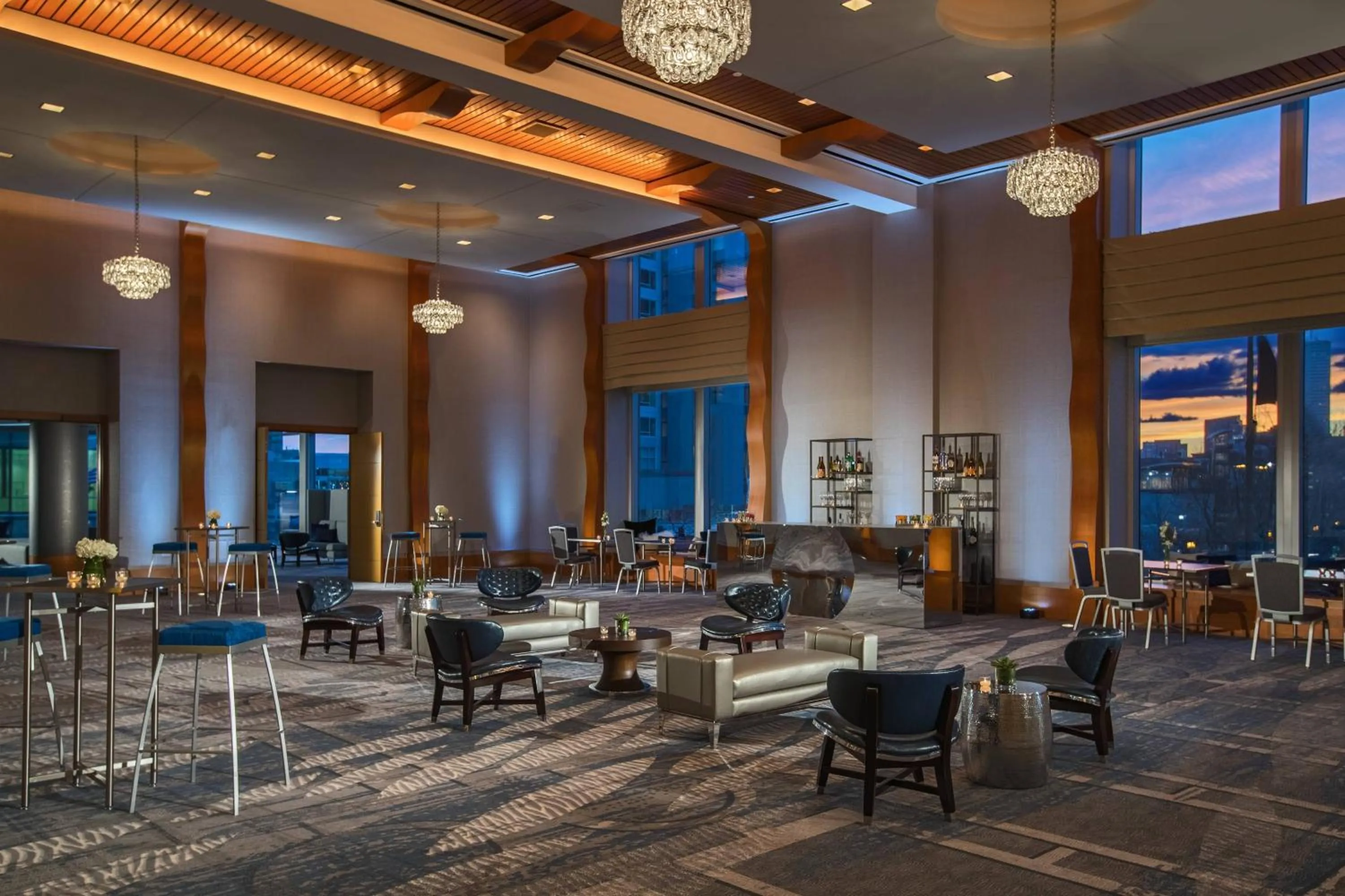 Lobby or reception in Renaissance Boston Seaport District