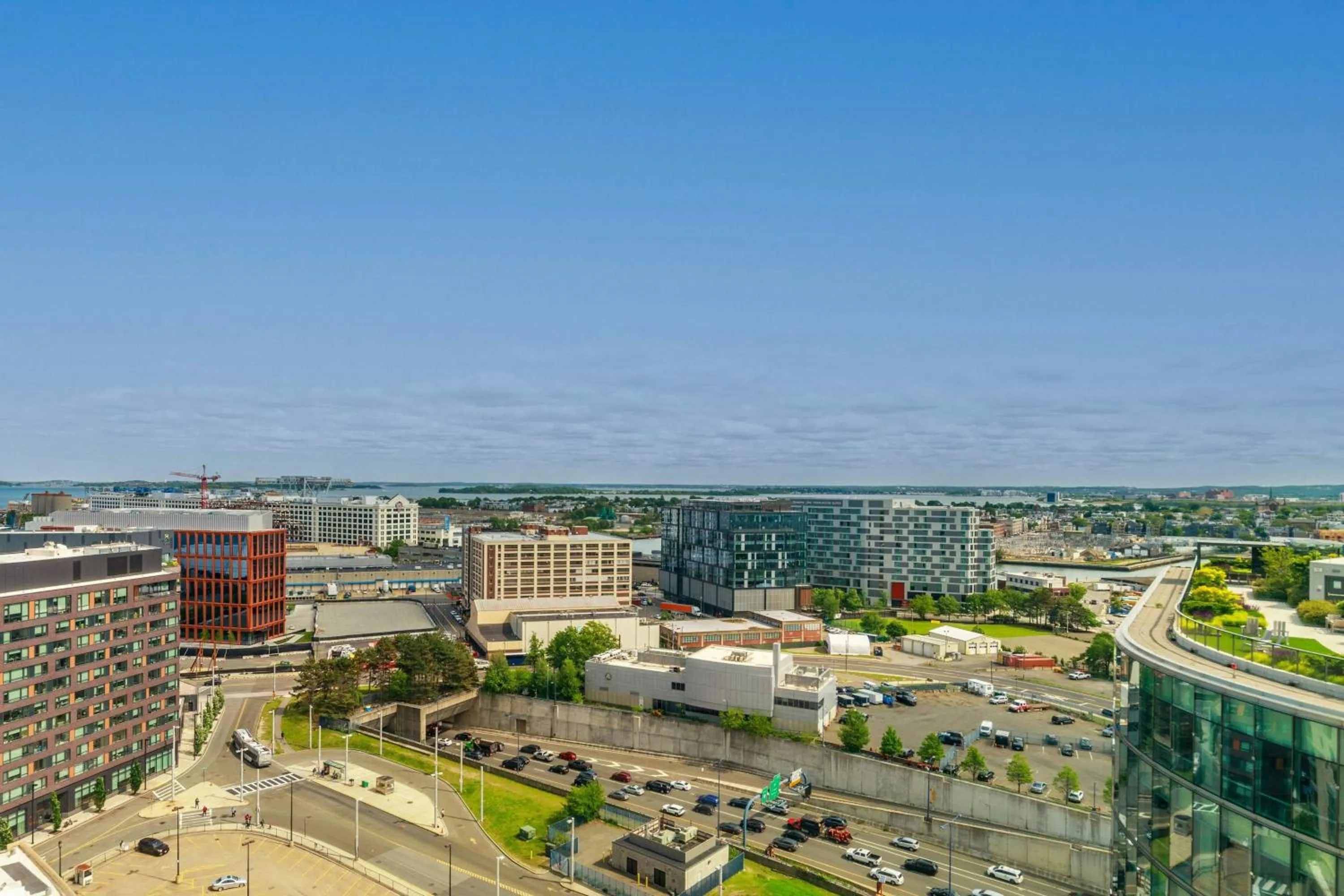 Photo of the whole room in Renaissance Boston Seaport District