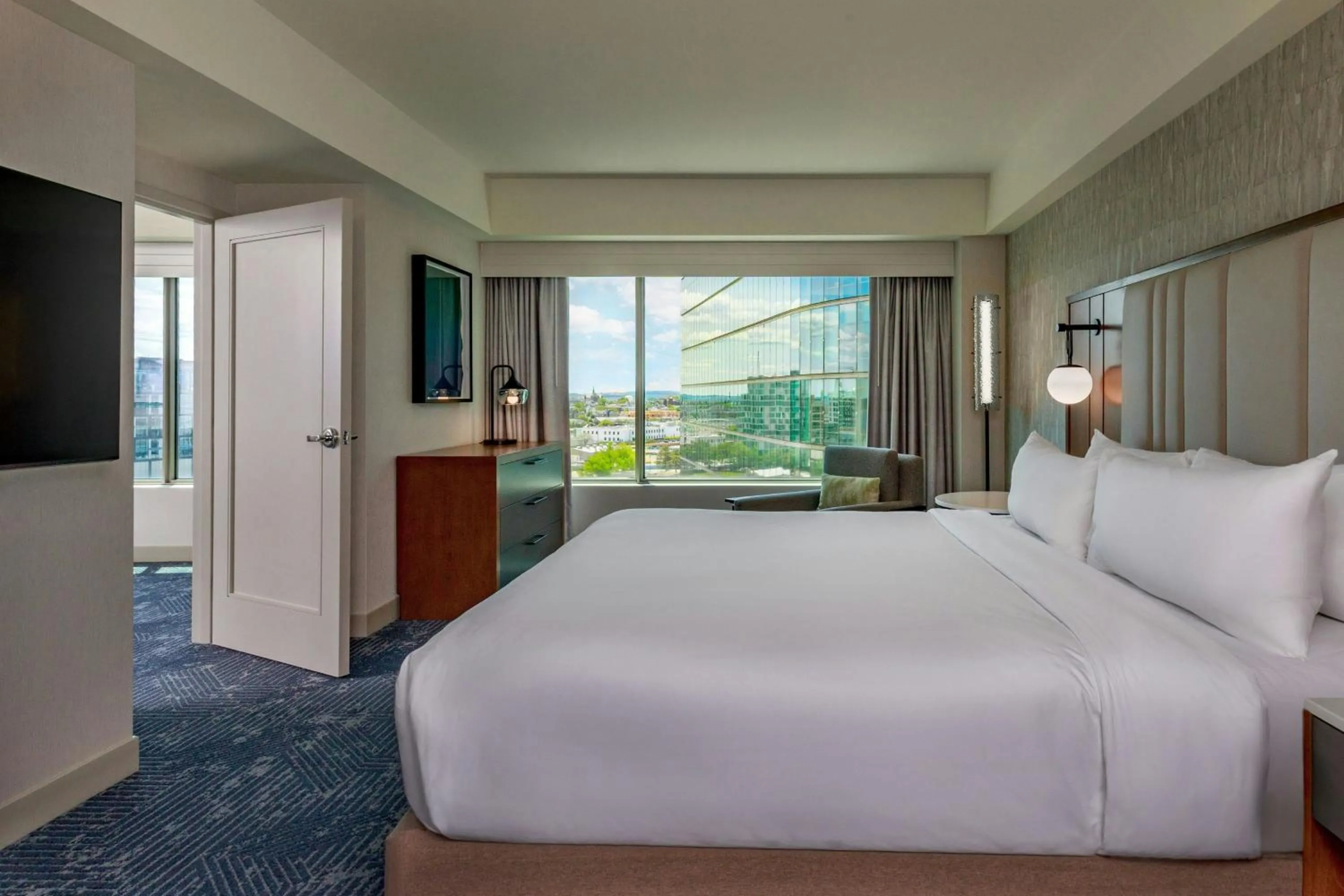 Bedroom, Bed in Renaissance Boston Seaport District