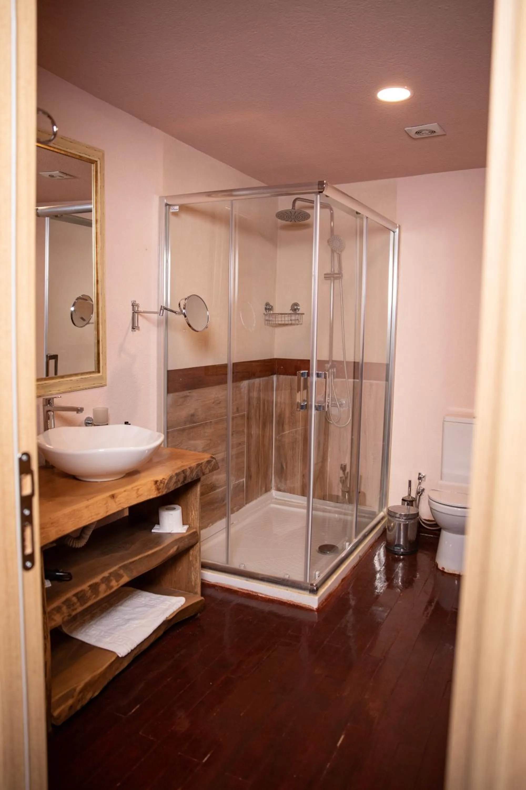 The Canyon Kartepe and Restoran