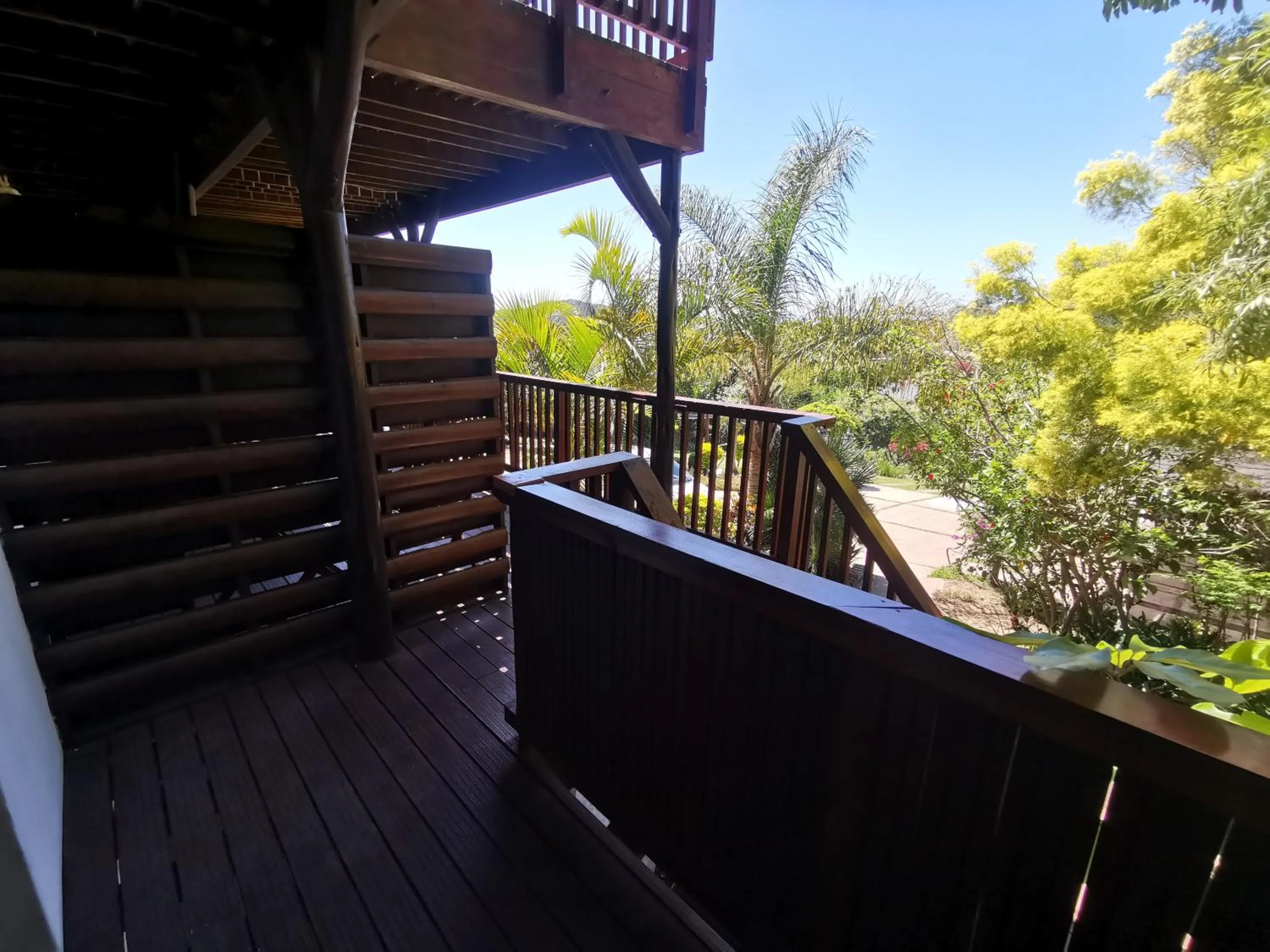 Balcony/Terrace in THE THATCH HIDE