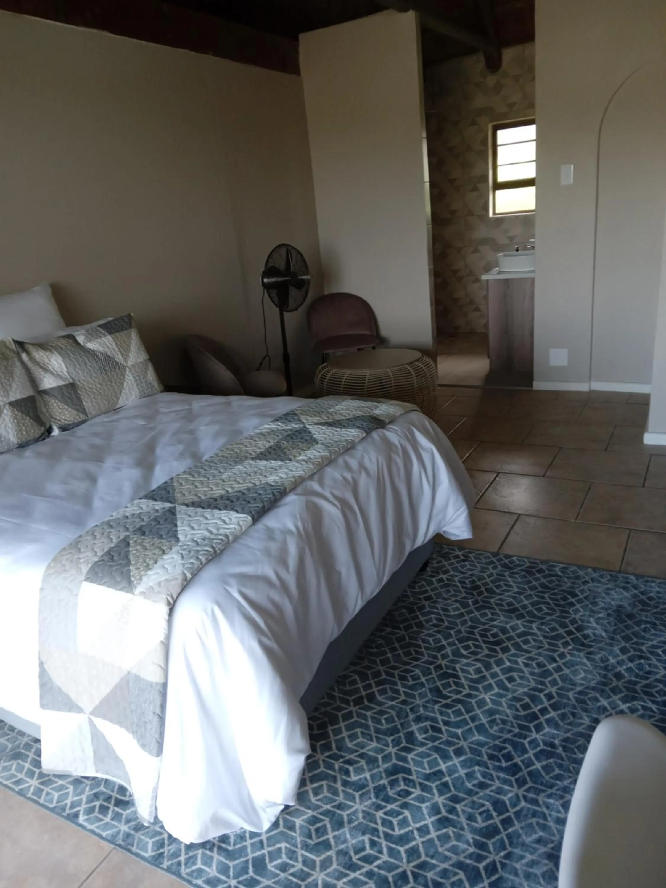 Bed in THE THATCH HIDE