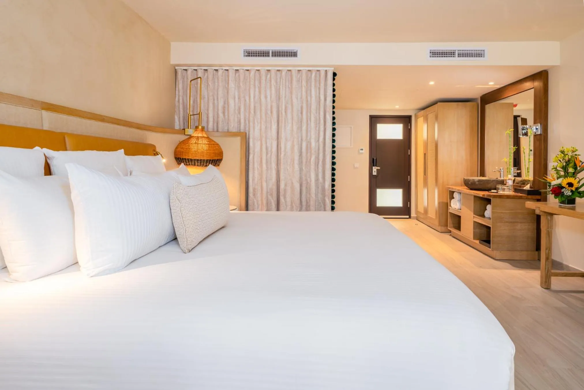 Bed in Zoetry Curacao