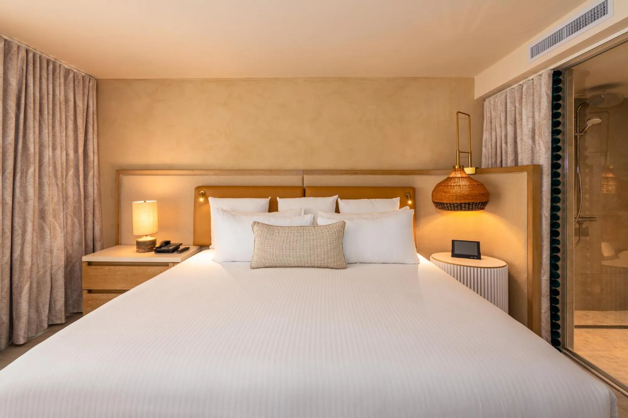 Bed in Zoetry Curacao