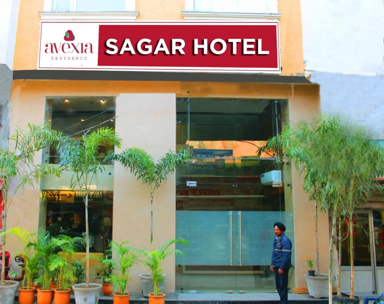 Facade/entrance in Sagar Hotel JUST 5 MIN FROM GOLDEN TEMPLE