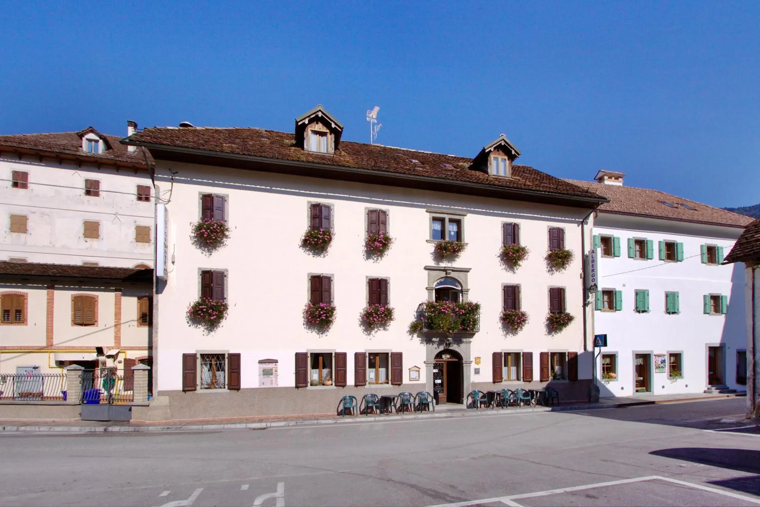 Albergo Alle Alpi Albergo Alle Alpi