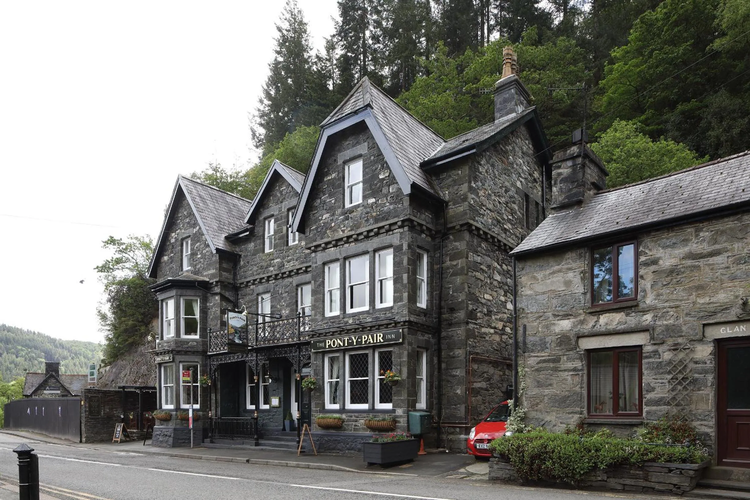 Property building in Pont Y Pair Inn