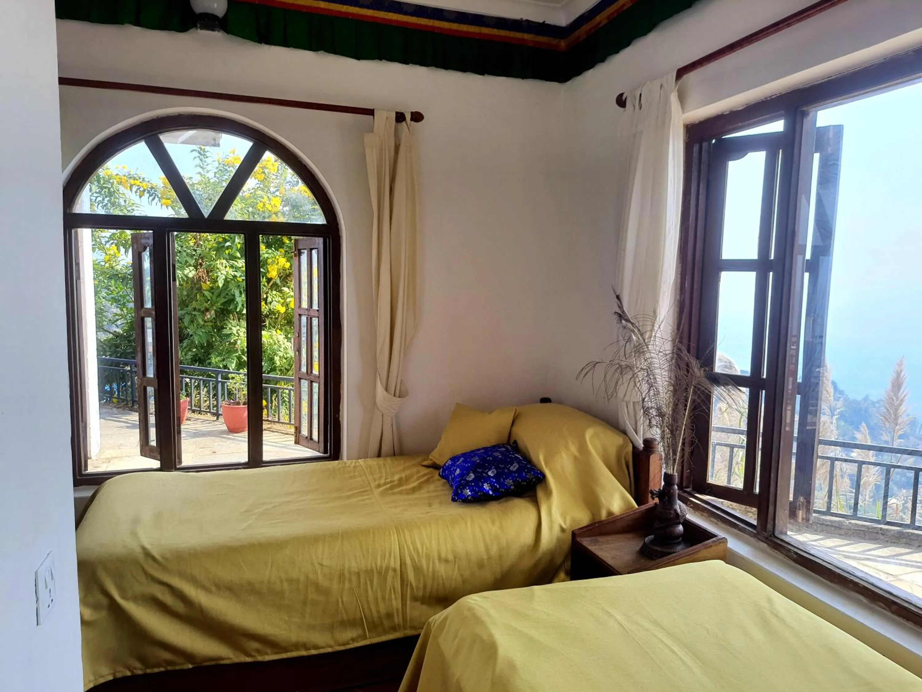 Bed in Peace Dragon Lodge