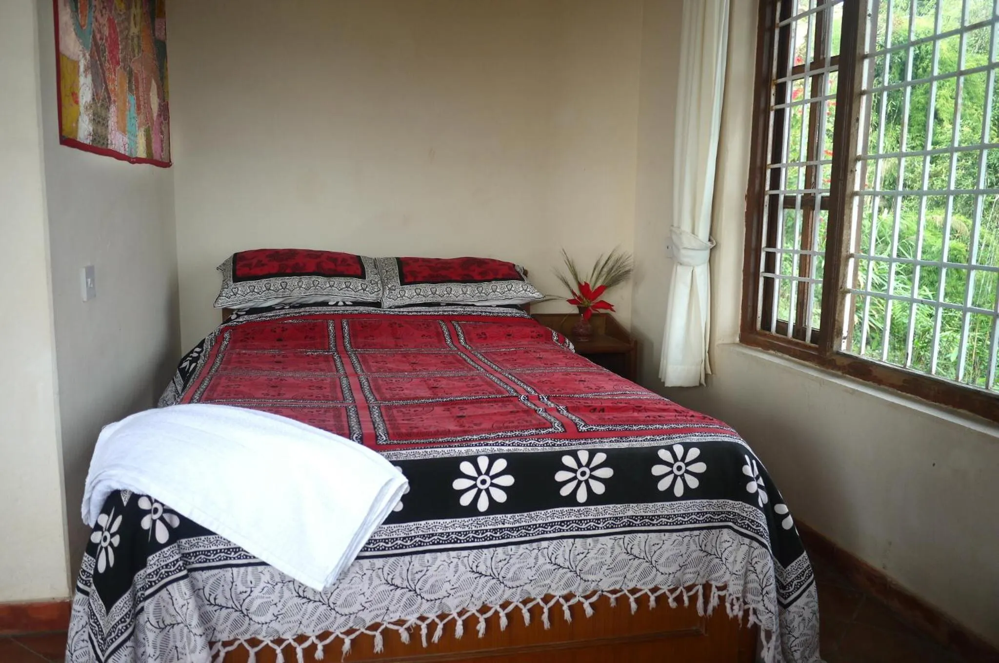 Bed in Peace Dragon Lodge