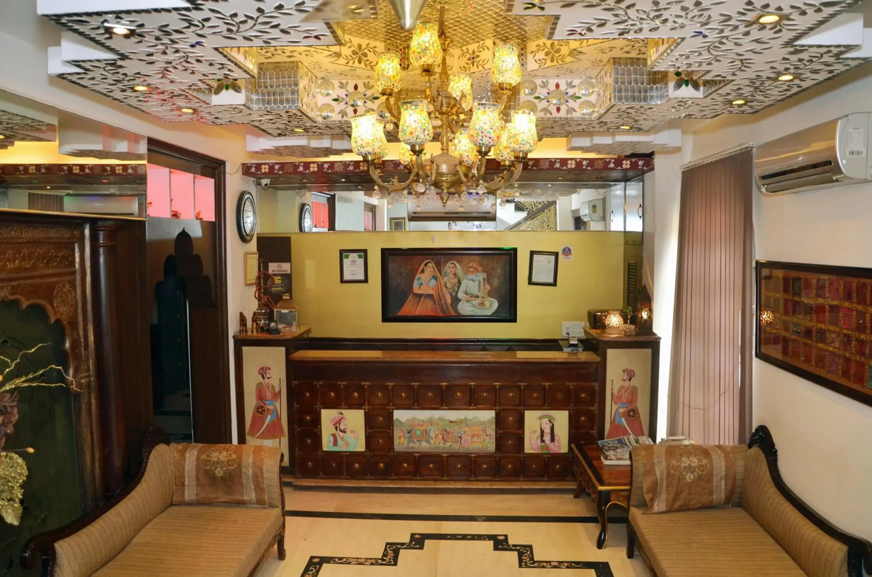 Lobby or reception in Rajputana Haveli - Jaipur Lobby or reception in Rajputana Haveli - Jaipur