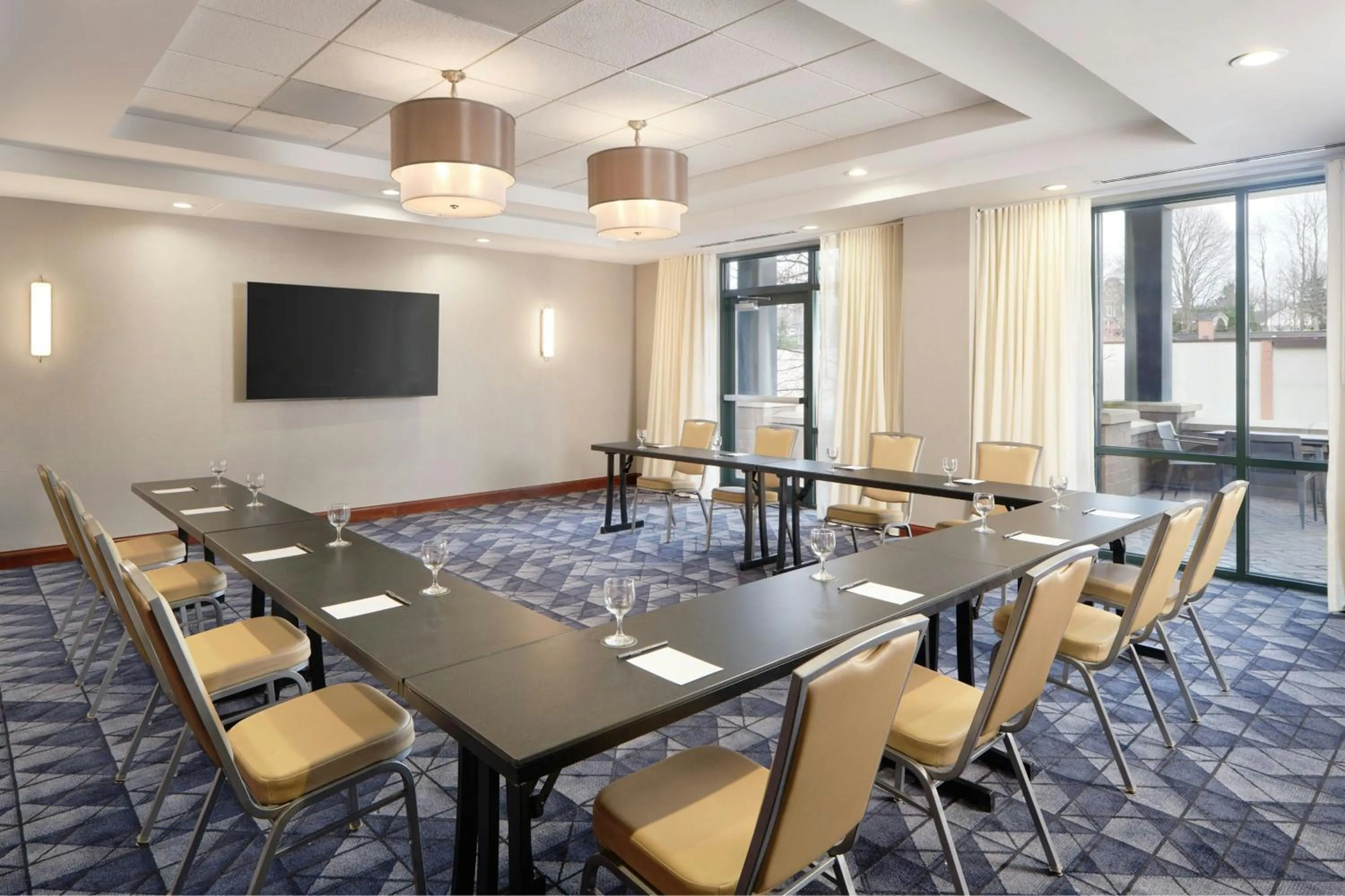 Meeting/conference room in Courtyard by Marriott Saratoga Springs
