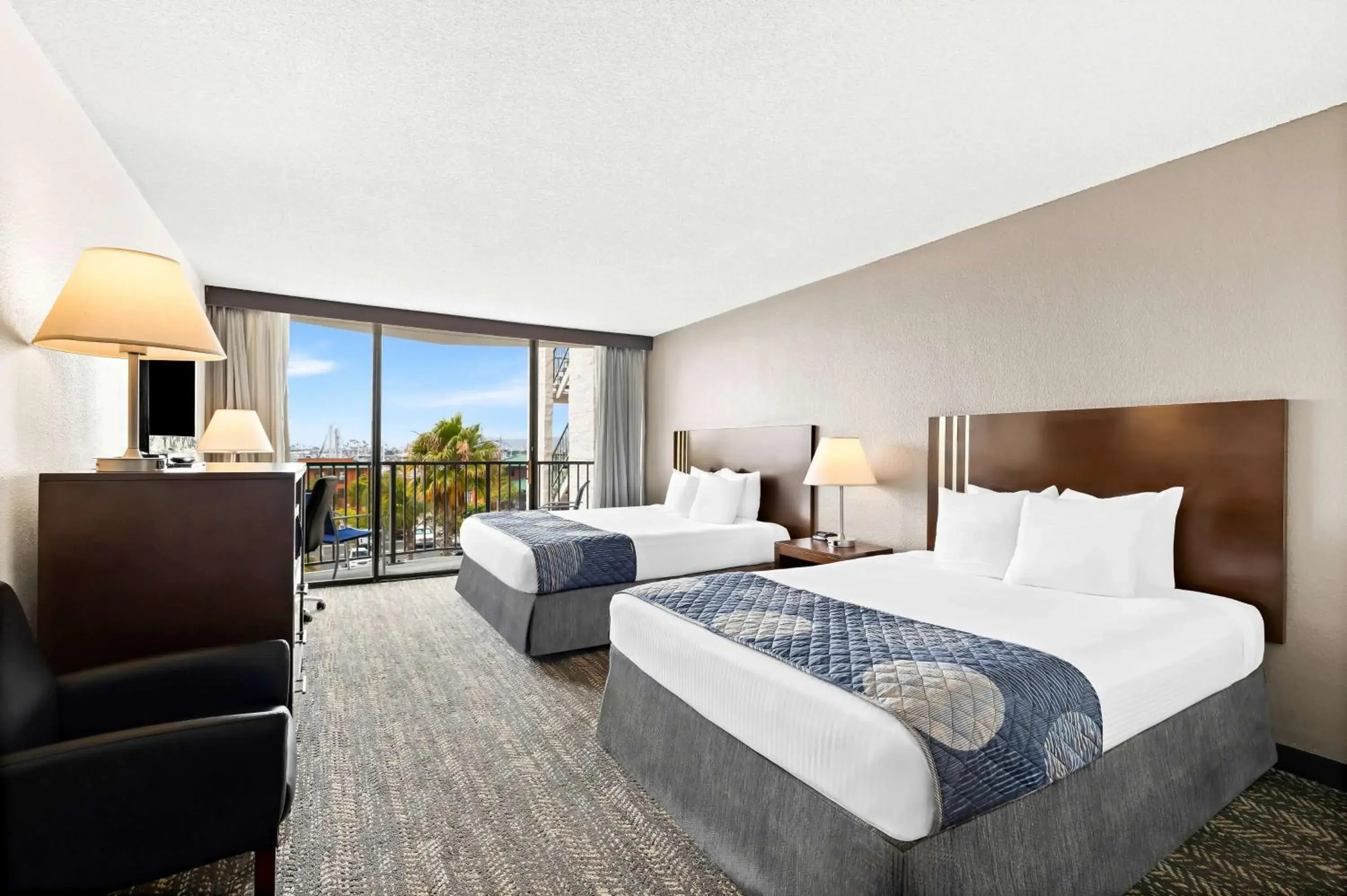 Queen Room with Two Queen Beds and Balcony - City View/Smoking in Best Western Yacht Harbor Hotel Queen Room with Two Queen Beds and Balcony - City View/Smoking in Best Western Yacht Harbor Hotel