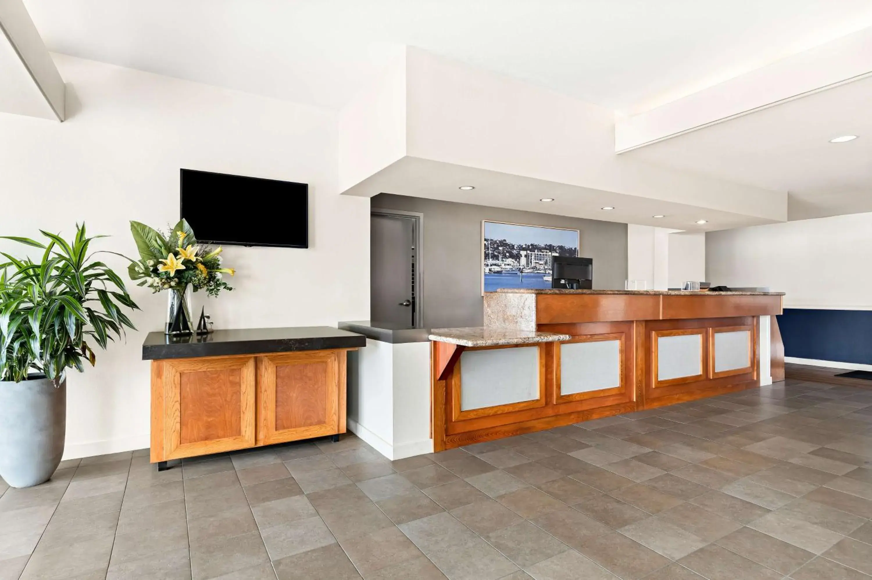 Lobby or reception in Best Western Yacht Harbor Hotel Lobby or reception in Best Western Yacht Harbor Hotel