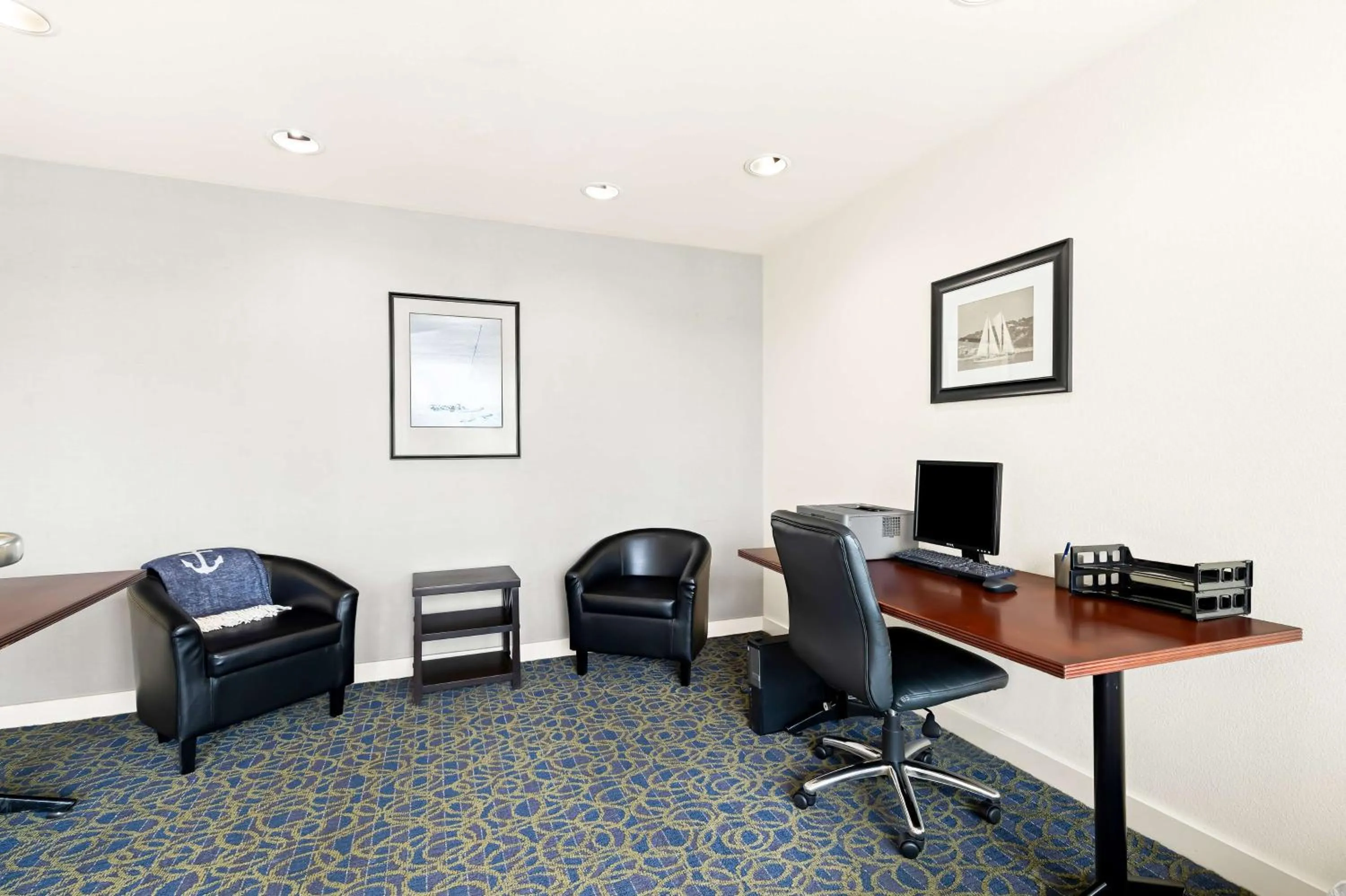 Business facilities in Best Western Yacht Harbor Hotel