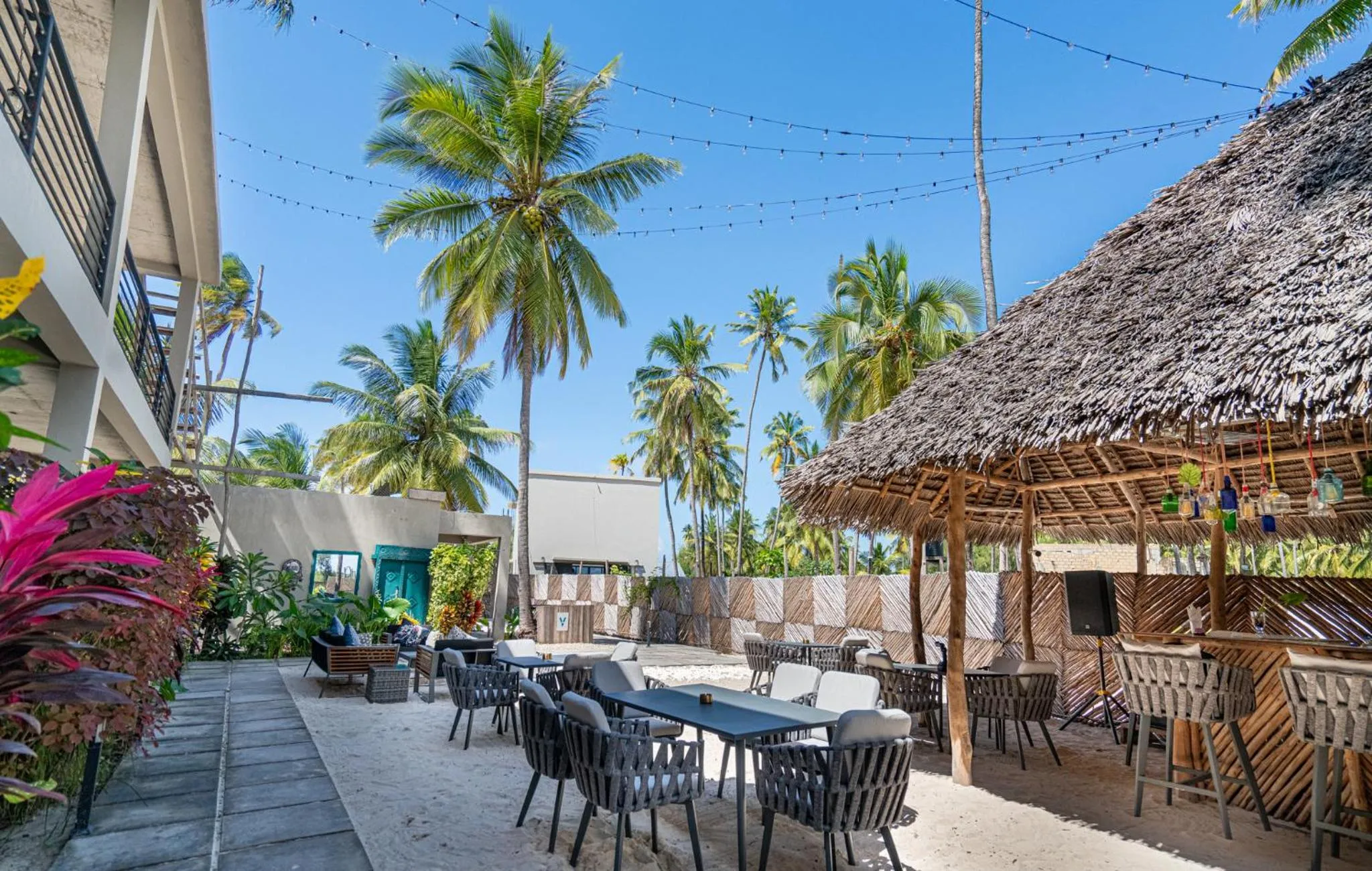 Lounge or bar in V Hotel in Paje