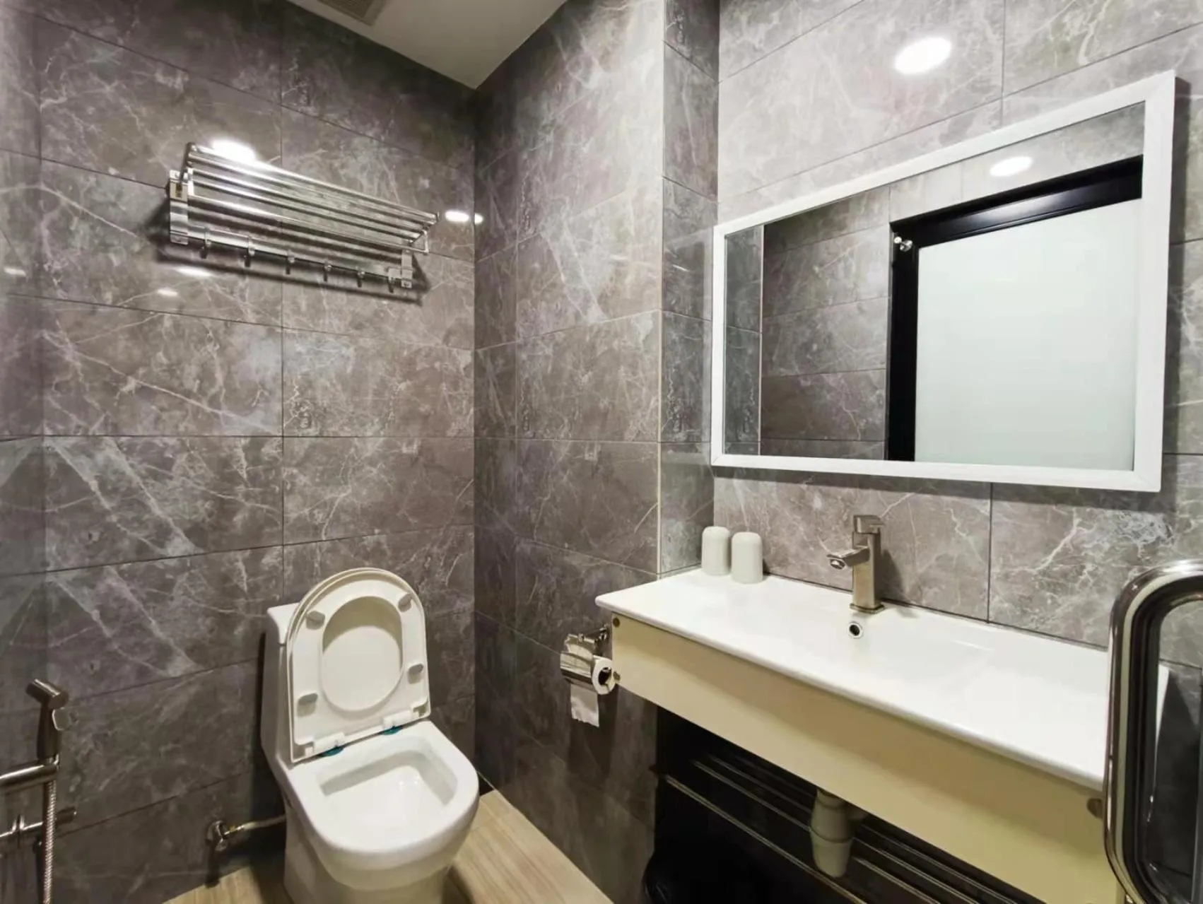 Toilet in Starlink Hotel