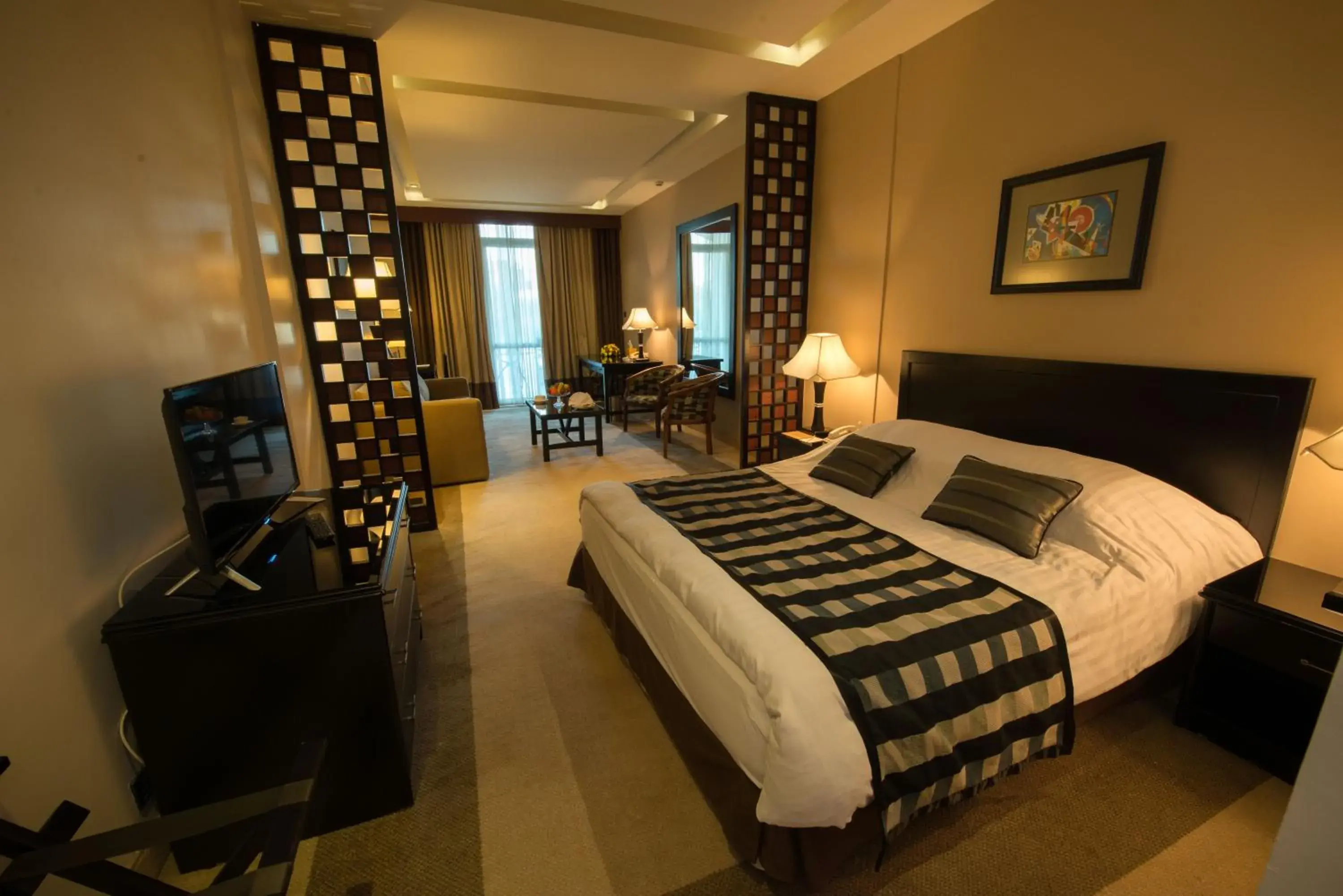 Bedroom, Bed in Century Park Hotel Bedroom, Bed in Century Park Hotel