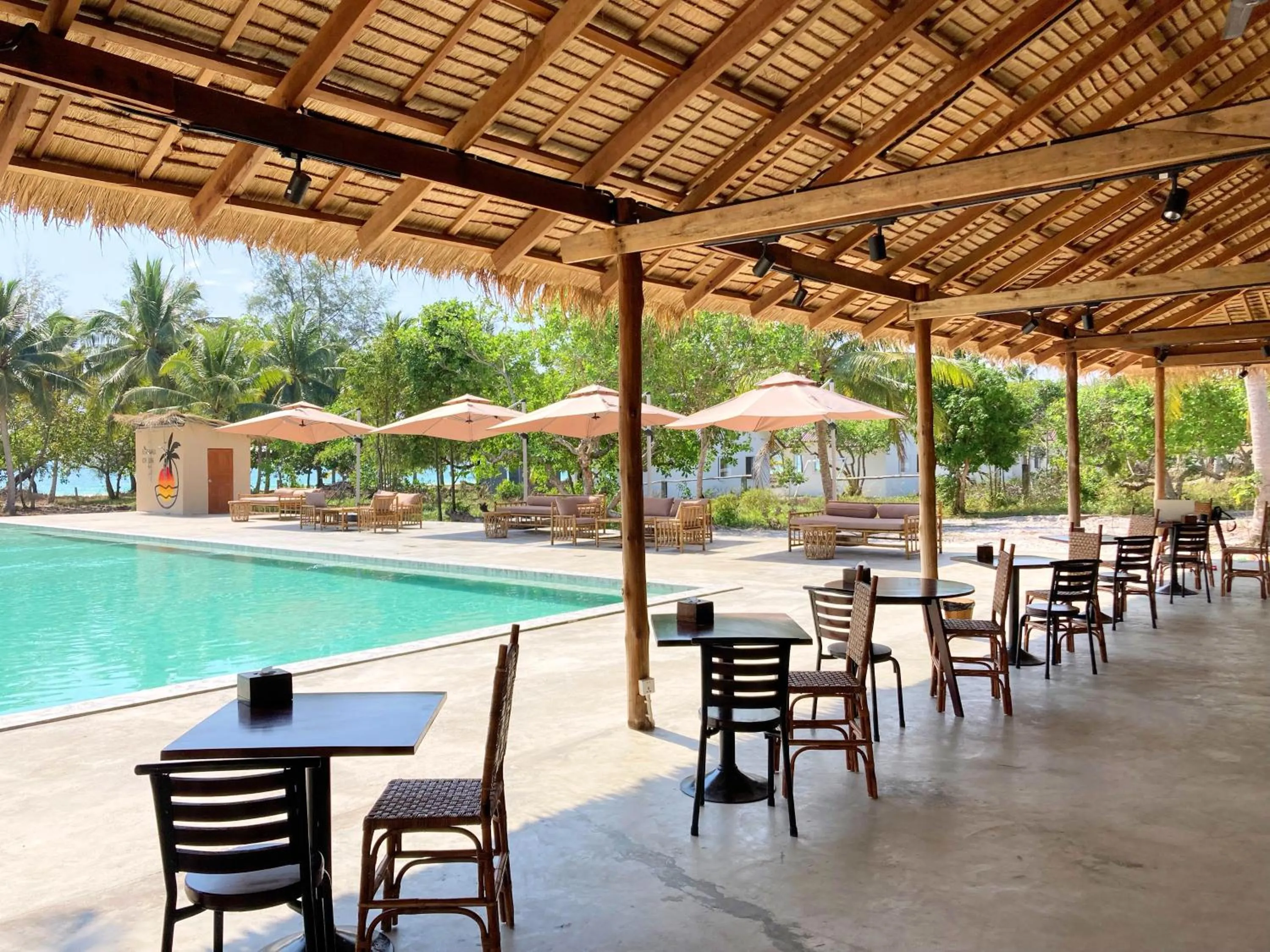 Restaurant/places to eat in BeachWalk Koh Rong