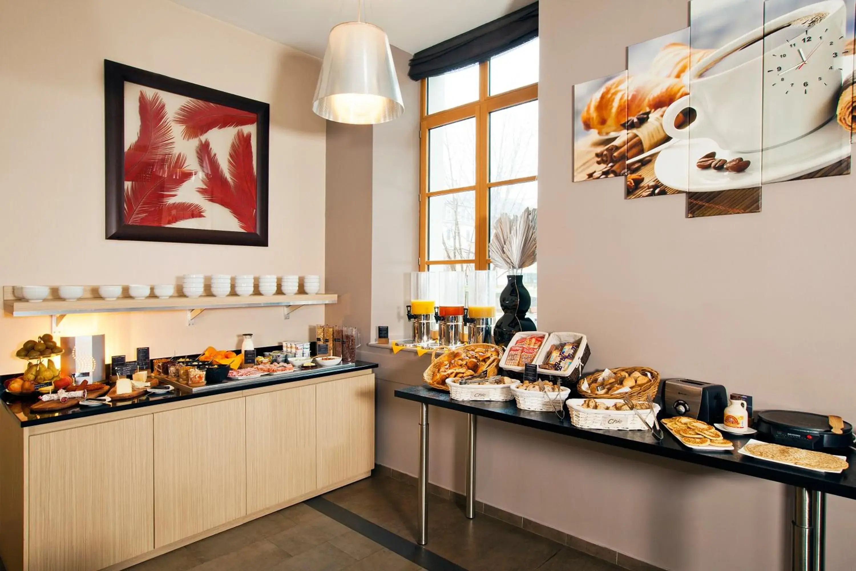 Continental breakfast in Residhome Grenoble Caserne De Bonne Continental breakfast in Residhome Grenoble Caserne De Bonne